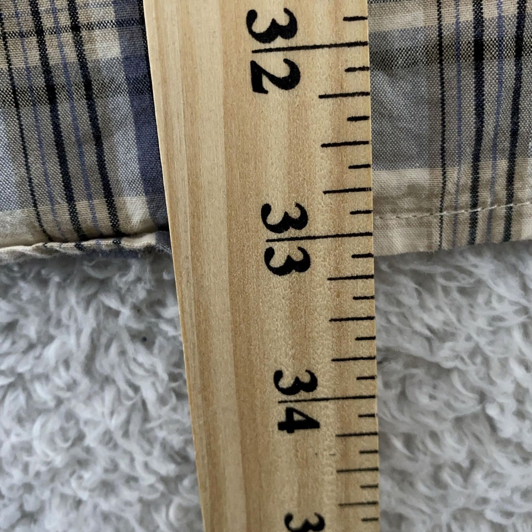 Carhartt Carhartt Shirt Mens XL Blue Essential Plaid Short Sleeve Relaxed Fit Cotton Shirt Mens XL Blue Plaid Short Sleeve Button-Up Classic Comfort Size US XL / EU 56 / 4 - 6 Thumbnail