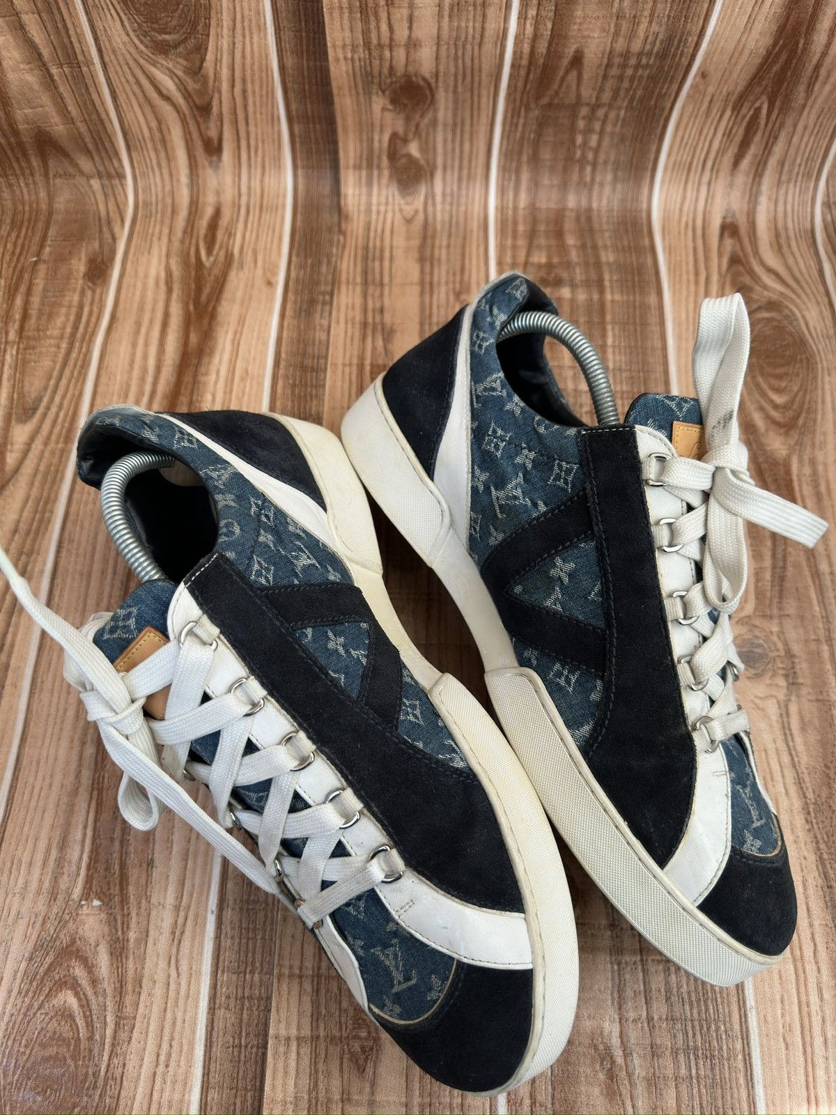 Louis Vuitton Louis Vuitton Rennes Blue Monogram Denim Sneaks Size US 10 / EU 43 - 6 Thumbnail