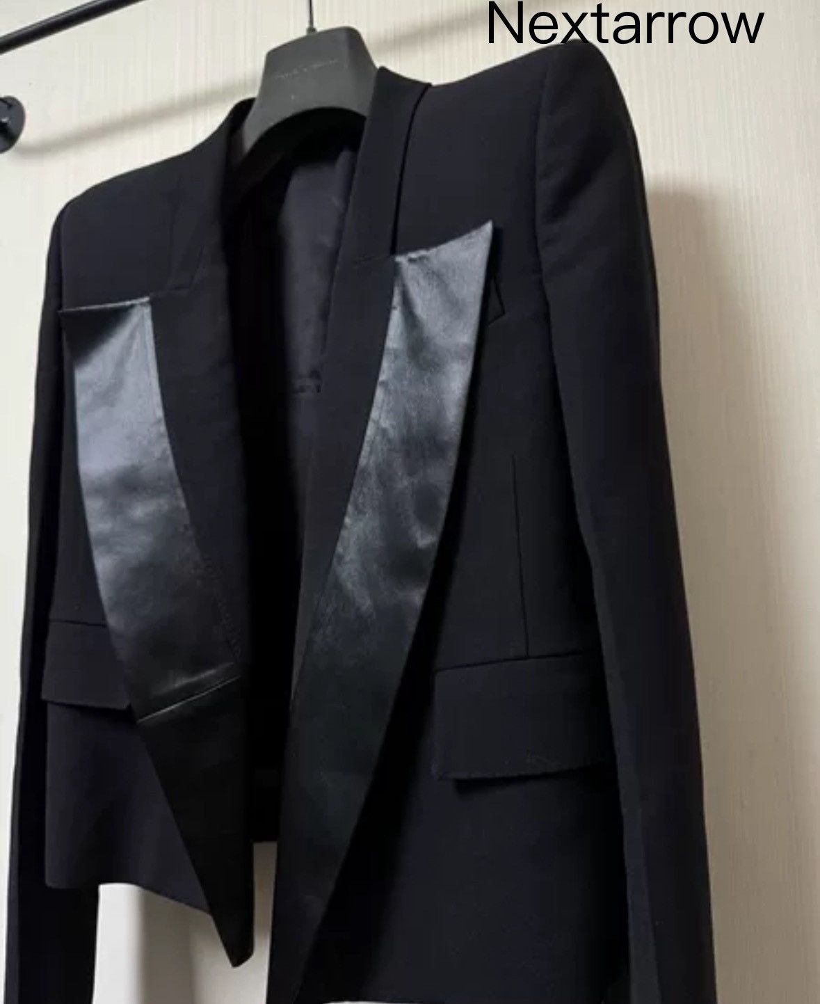 Rick Owens Rick Owens Shoulder Cushion Short Suit 2412-Nextarrow Size US S / EU 44-46 / 1 - 1 Thumbnail
