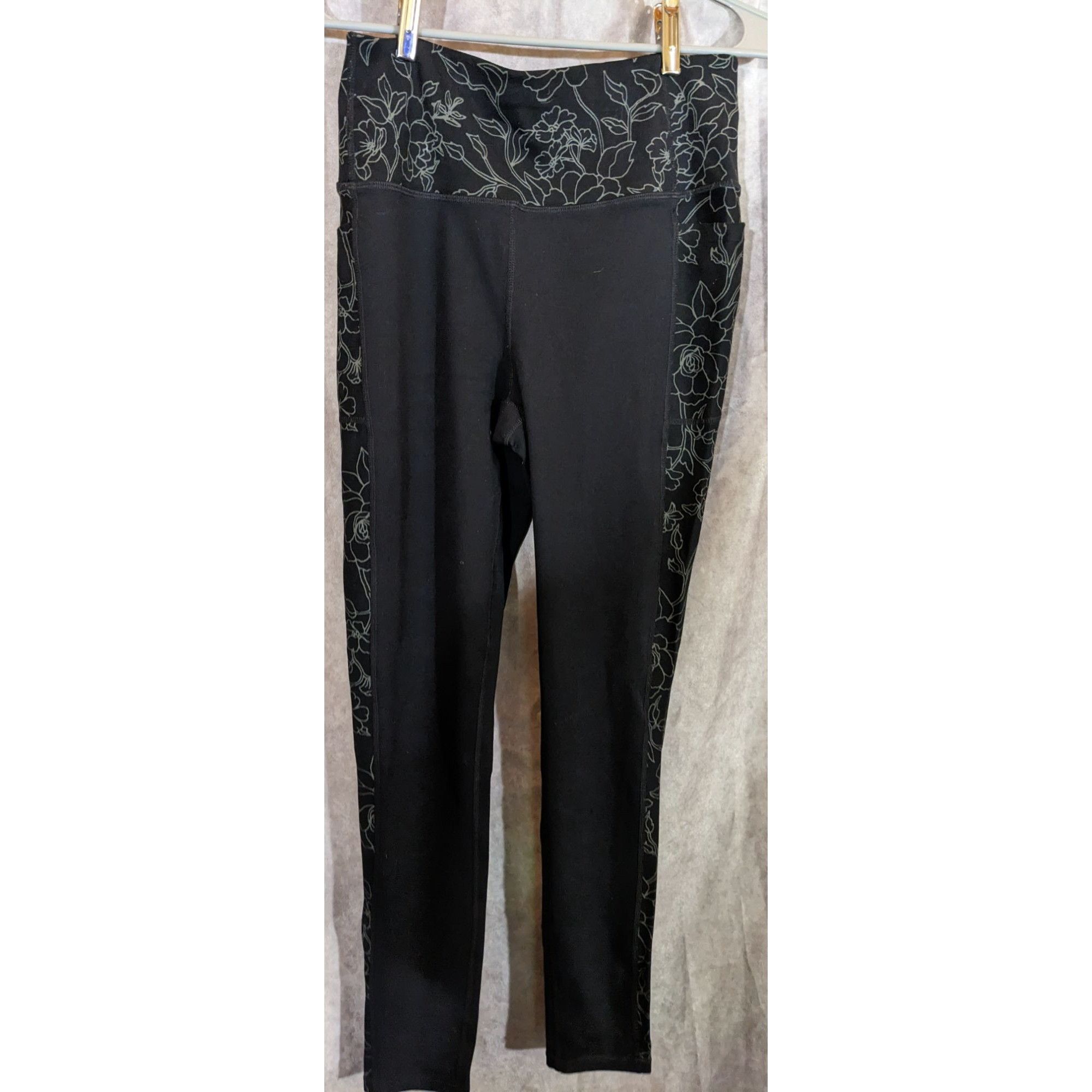 SKECHERS Skechers Black Floral Print High Waist Leggings Size M Size 27" / US 4 / IT 40 - 1 Thumbnail