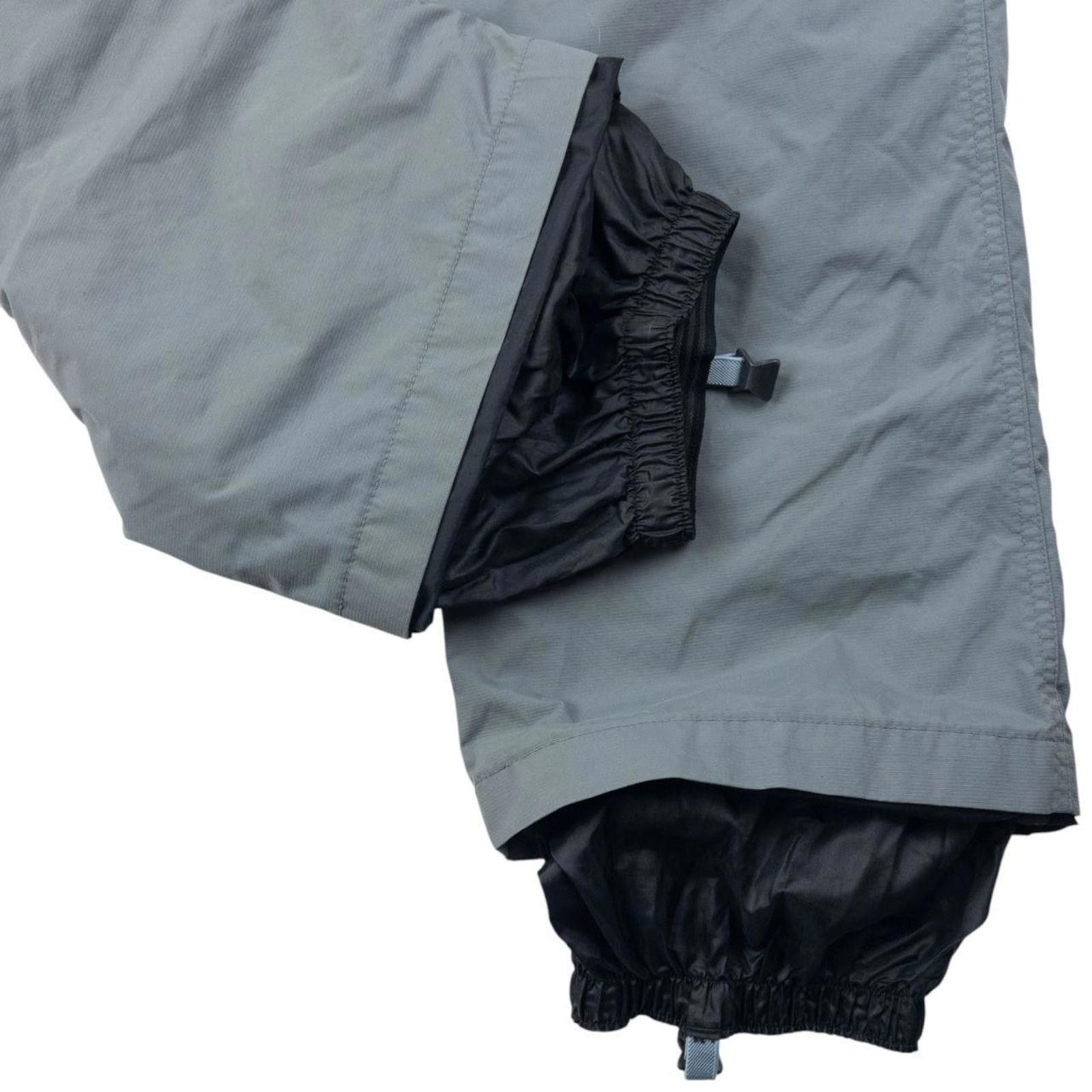 Nike Vintage 2000s Nike ACG Storm-Clad Trousers Size S Size US 30 / EU 46 - 7 Thumbnail