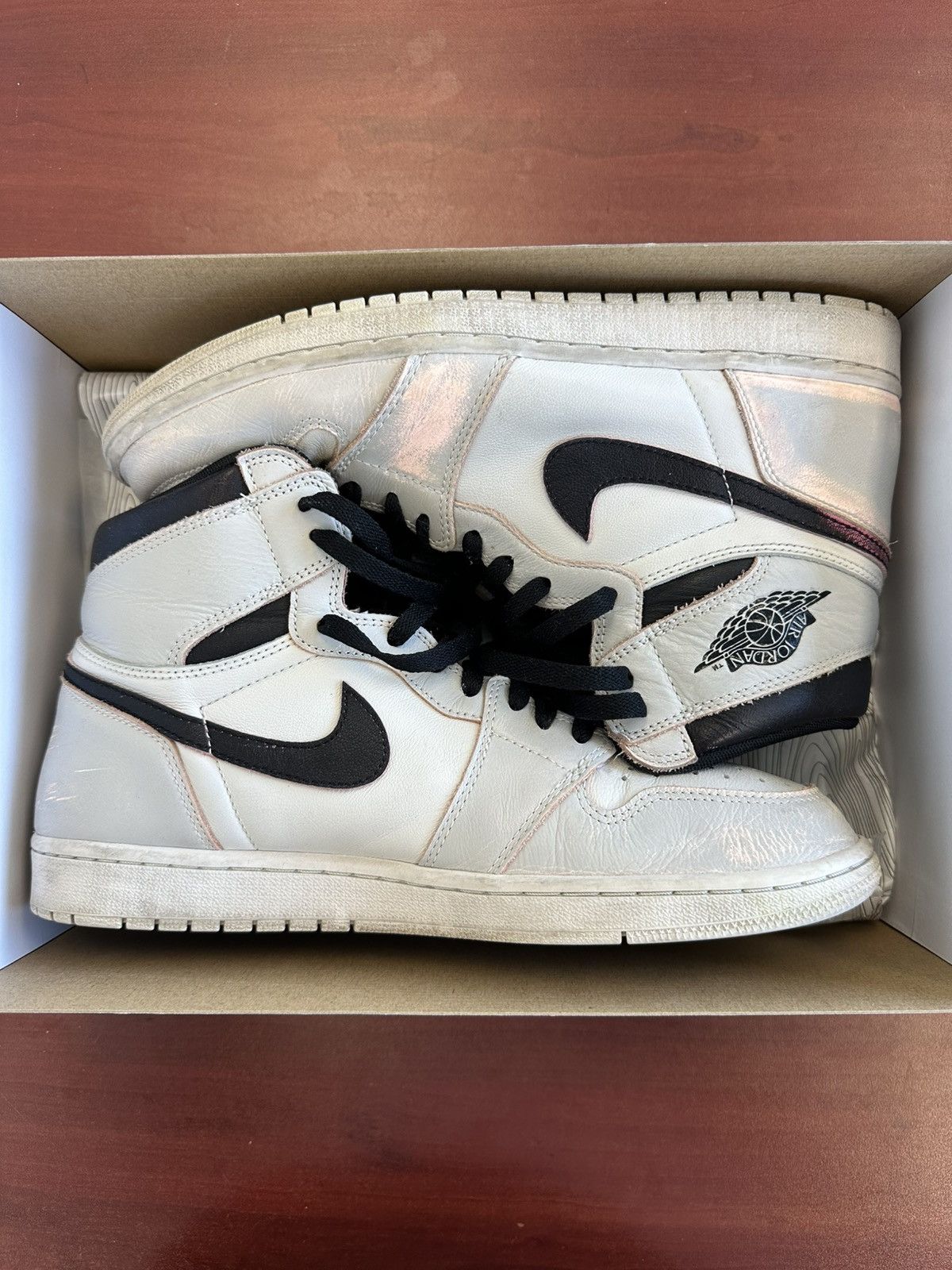 Jordan Brand Nike Air Jordan 1 Retro SB Defiant NYC to Paris Size US 11 / EU 44 - 1 Thumbnail