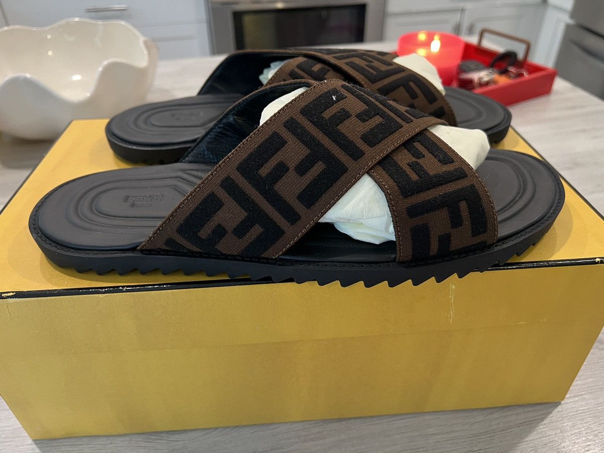 Fendi Fendi Sandals Size US 10 / EU 43 - 1 Thumbnail