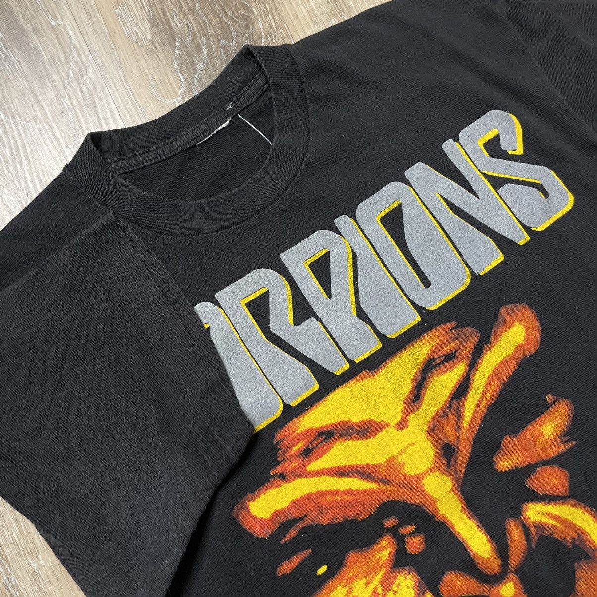 Band Tees 1993 Scorpions Feel Burn Vintage Band Tee Shirt Mens Large Size US L / EU 52-54 / 3 - 4 Thumbnail
