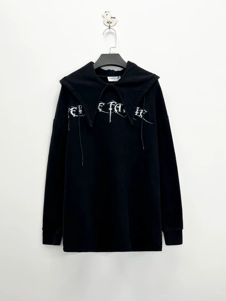 Balenciaga Distressed Sanskrit Embroidered Letter Logo Hoo
