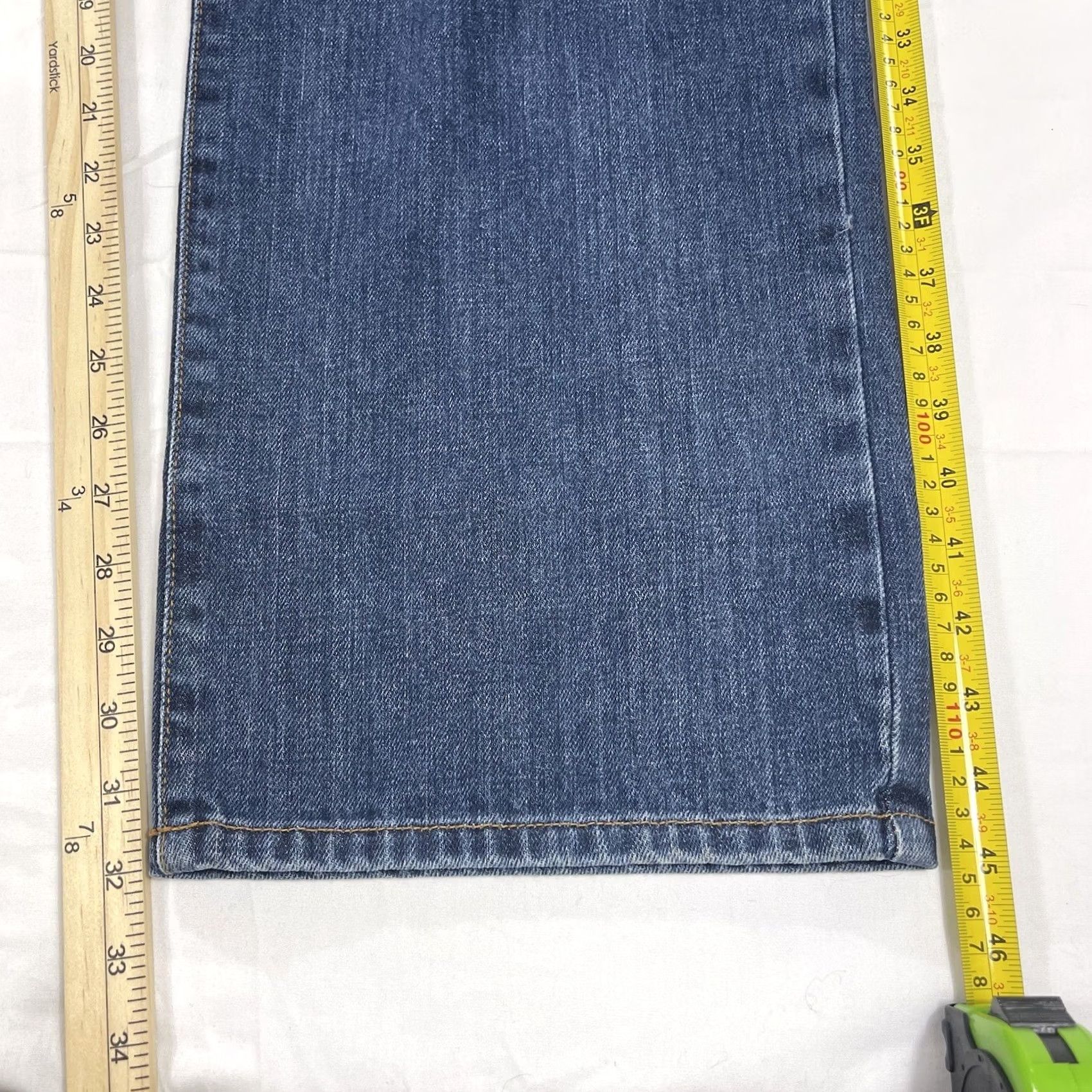 Lucky Brand VINTAGE Lucky Brand Jeans Denim 5-Pocket Relaxed USA 1990s Mens 38 Regular Blue Denim Jeans with Zipper Fly Size US 38 / EU 54 - 3 Thumbnail