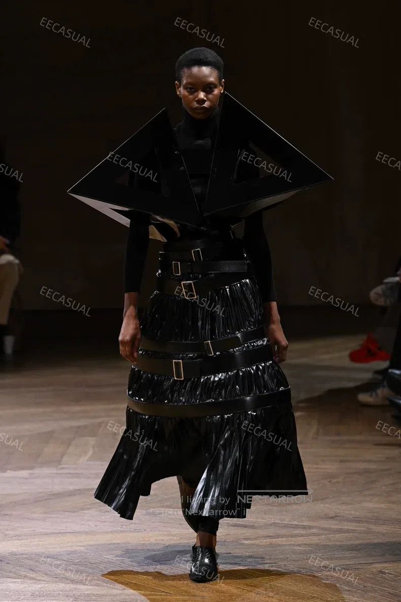 Junya Watanabe Junya Watanabe size S Black layered belt half skirt Size 24" / US 00 / IT 34 - 1 Thumbnail