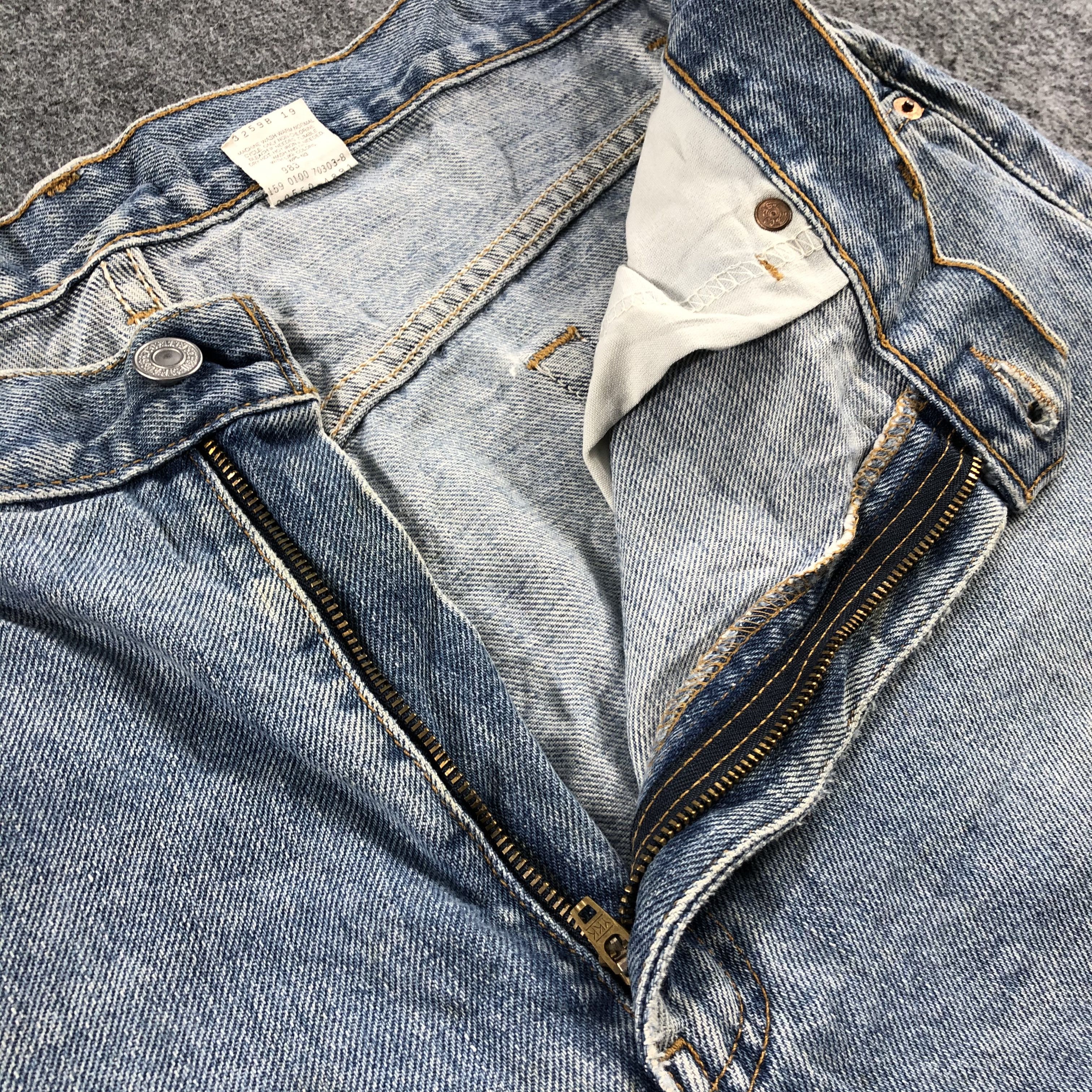 Levi's 90s Vintage Blue Wash Levis 550 Jeans-J2659 Size US 36 / EU 52 - 8 Thumbnail