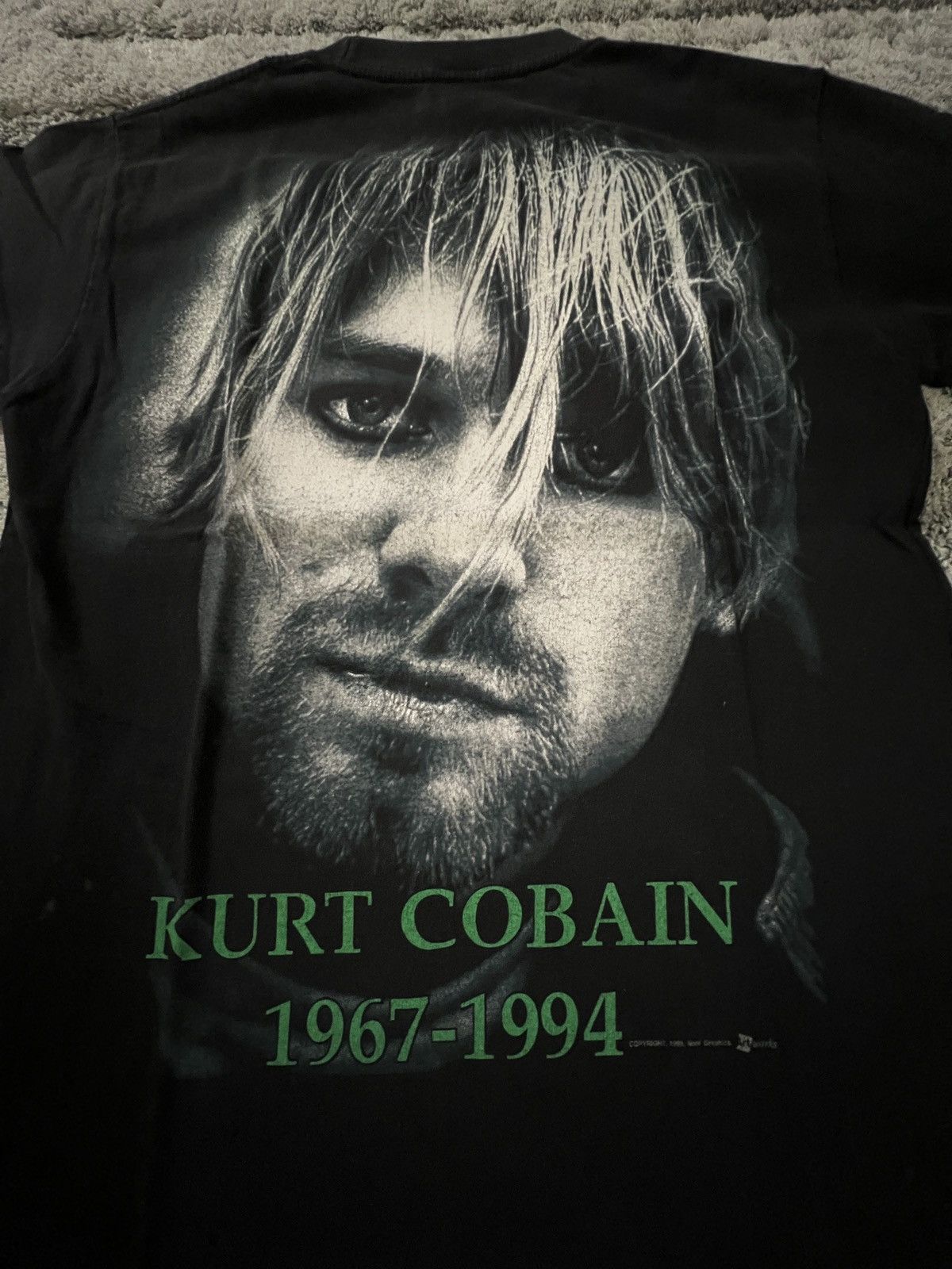 Vintage Vintage kurt cobain big face t shirt Size US M / EU 48-50 / 2 - 5 Thumbnail