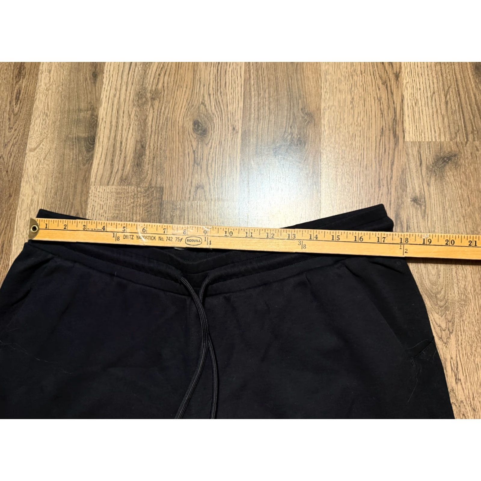 Vintage Danskin Women's Pants XL Black Sweatpants Drawstring Regular Inseam 27 in Tapered Front Flat Front Casual Travel Fall Spring Summer Comfort Size 40" / US 18 - 7 Thumbnail