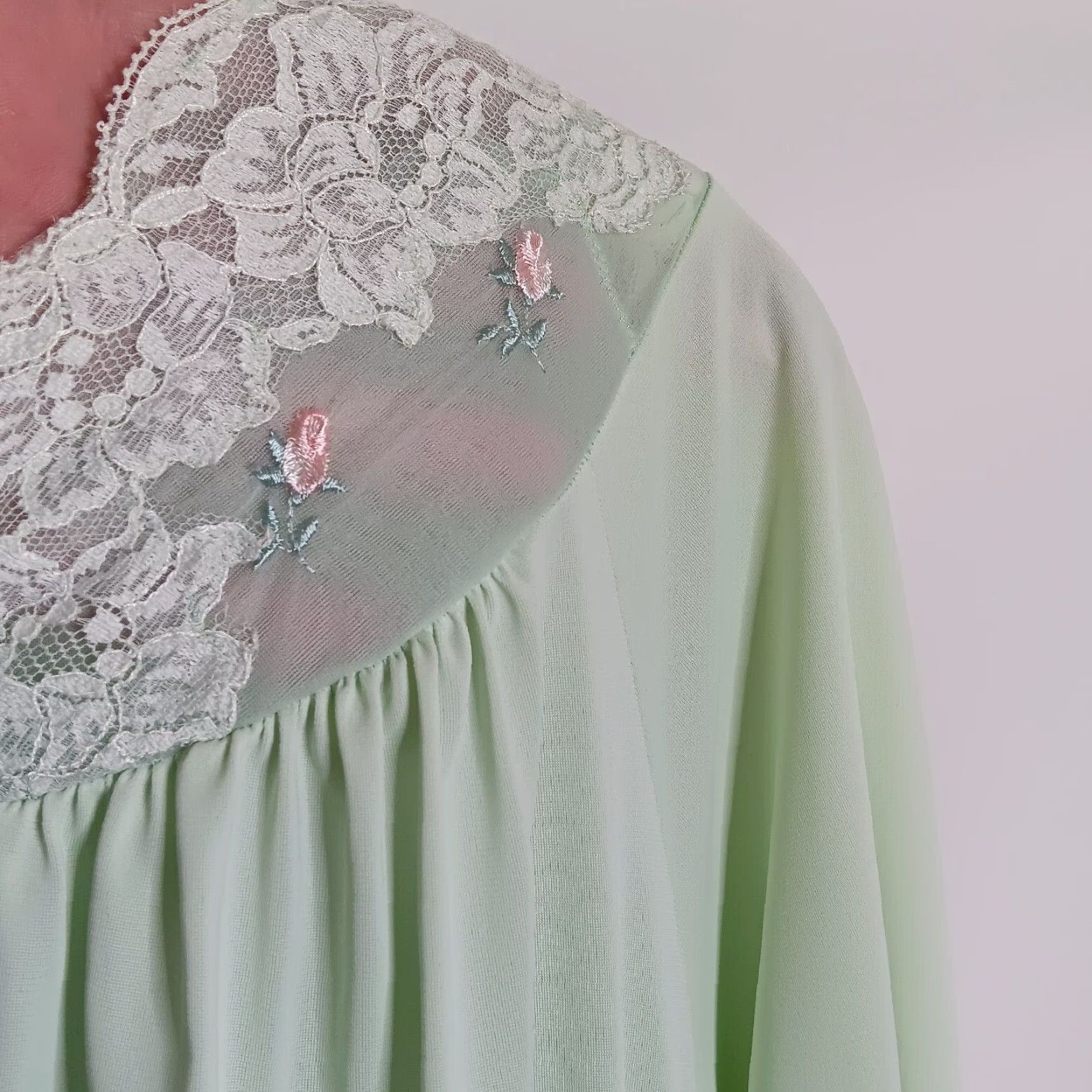Vintage VINTAGE ShadowLine Green Lace Nightgown Set 2 Piece Long Vintage Sleepwear Womens Medium Size ONE SIZE - 5 Thumbnail