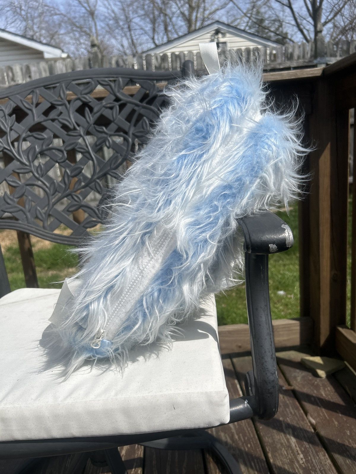 Other Blue and White Fur Backpack Size ONE SIZE - 4 Thumbnail