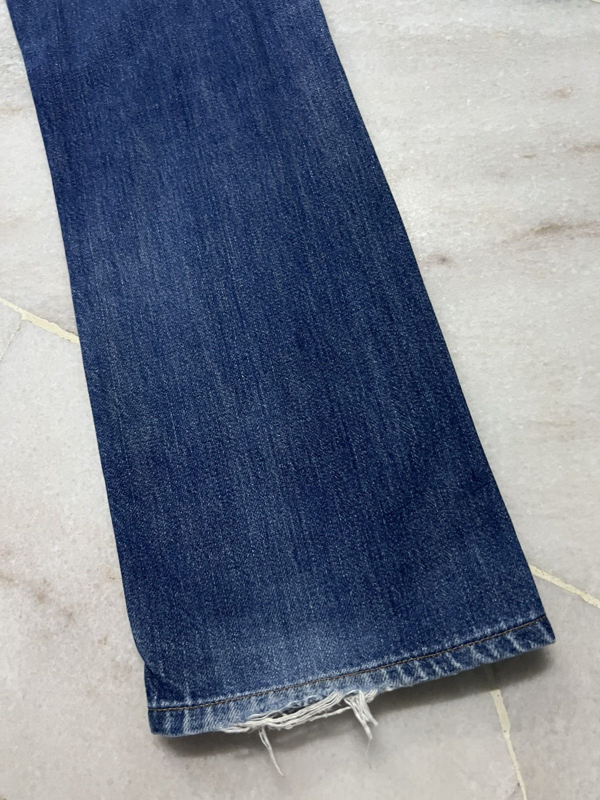 Jean × Levi's × Vintage Vintage Levis 505 Distressed Faded Jean Size US 29 - 14 Thumbnail
