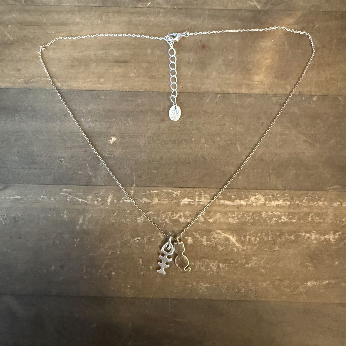 Other Dainty gold tone cat charm and fish skeleton necklace Size ONE SIZE - 3 Thumbnail