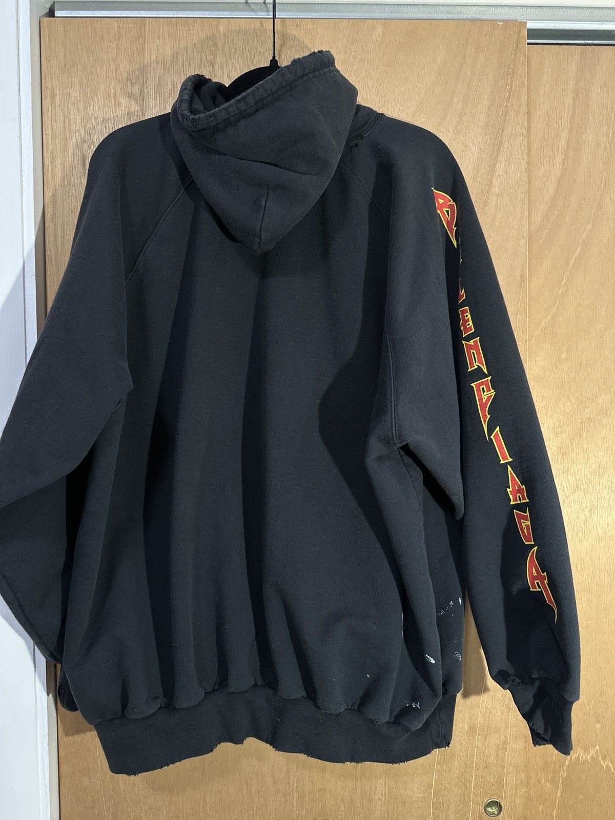 Balenciaga Balenciaga Metal Logo Hoodie Size US L / EU 52-54 / 3 - 4 Thumbnail