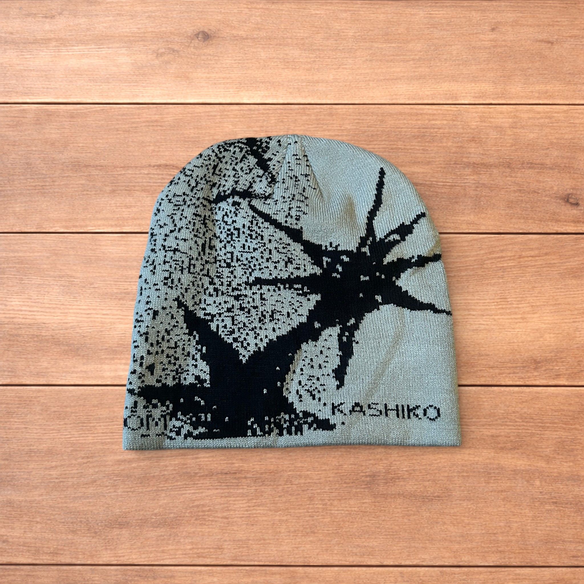 Japanese Brand Japanese vintage style beanie with graphic design in grey. Size ONE SIZE - 1 Thumbnail