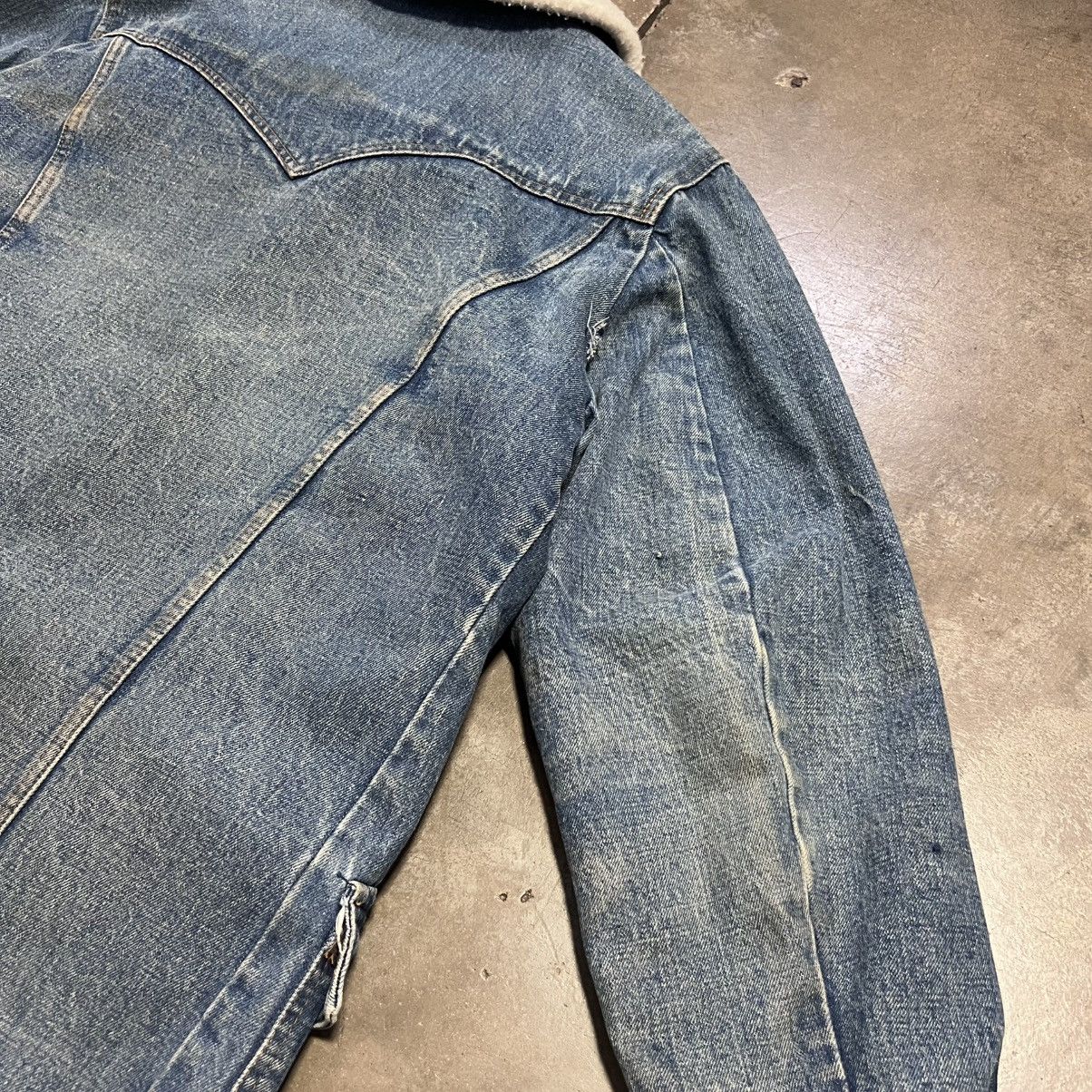 Lee Vintage 80s Lee Storm Rider Denim Jacket Sherpa Lined USA Size US XL / EU 56 / 4 - 11 Thumbnail