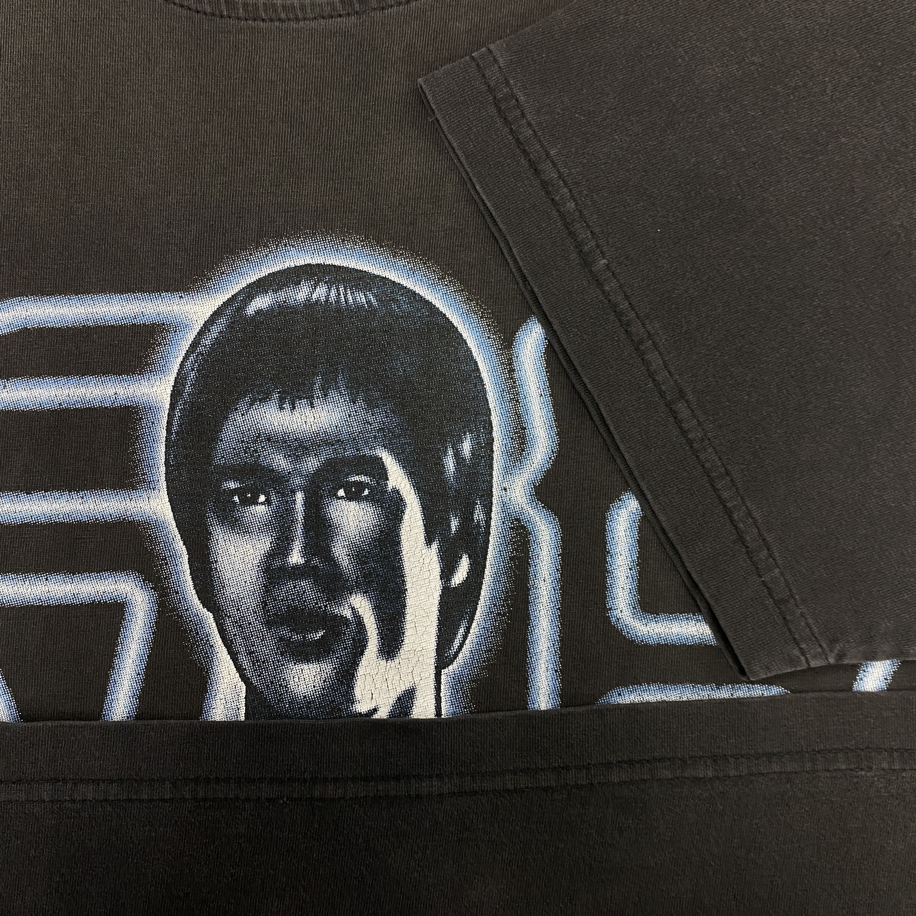 Vintage Vintage Bruce Lee Nunchaku Tshirt - I095 Size US L / EU 52-54 / 3 - 3 Thumbnail