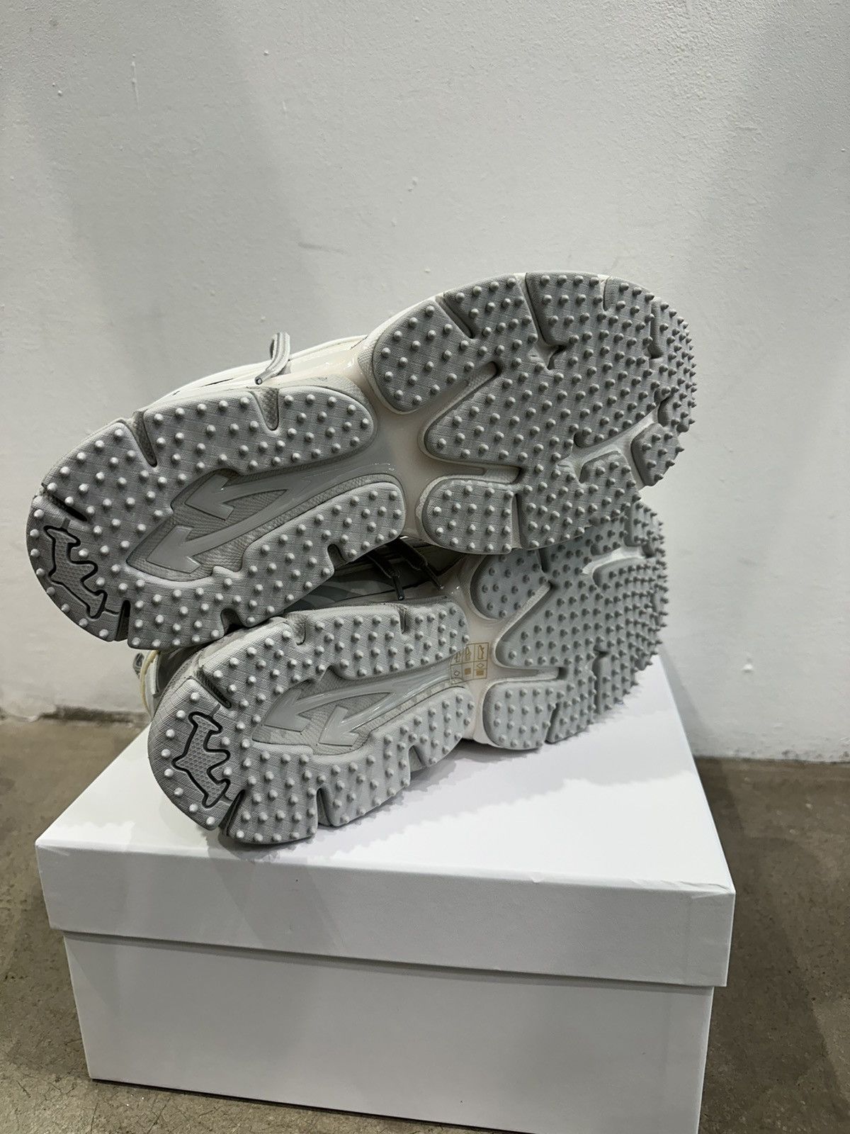 Off-White OFF-WHITE - Be Right Back Sneakers Grey Size US 9.5 / EU 42-43 - 8 Thumbnail