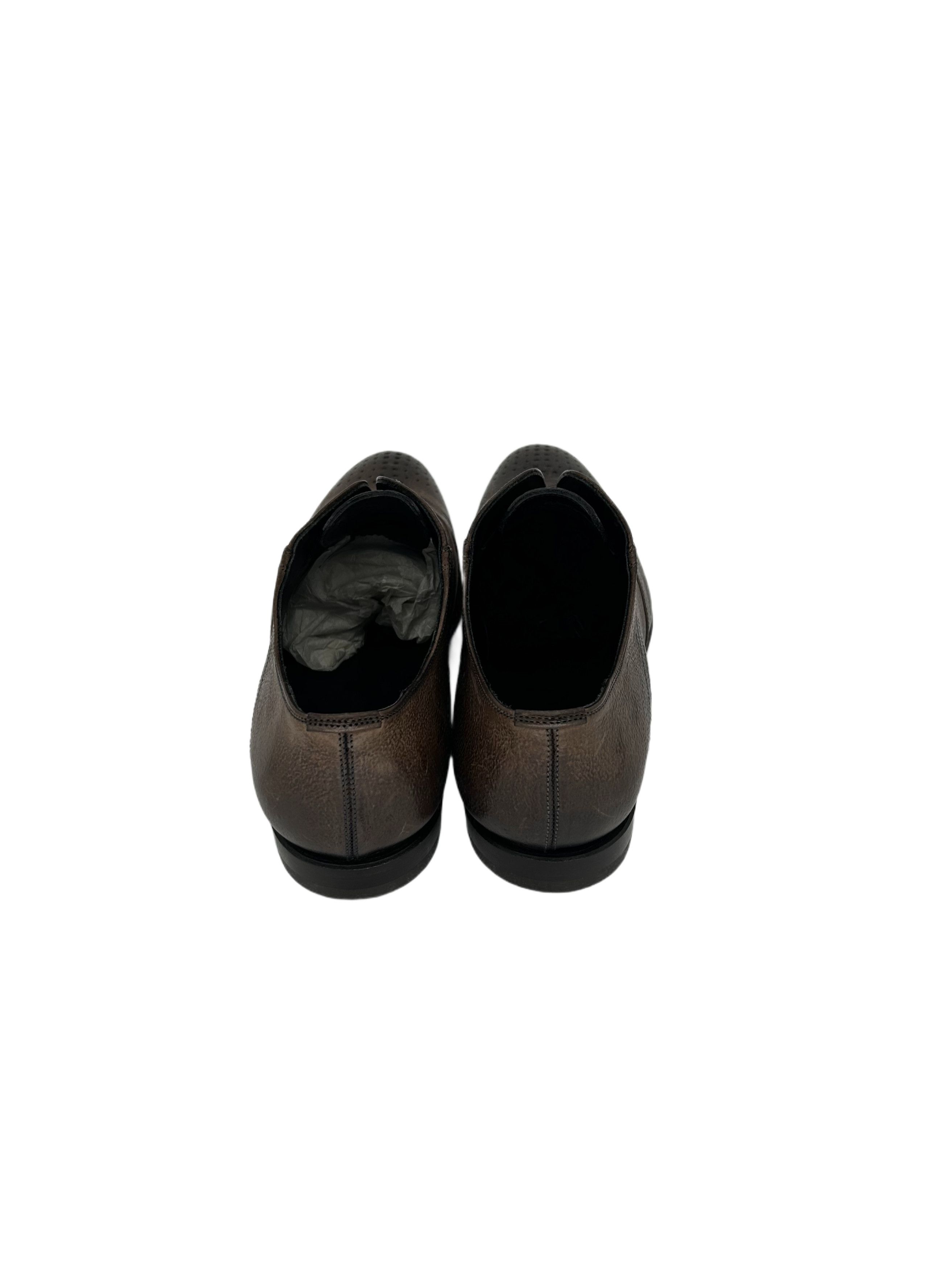 Yves Saint Laurent Yves Saint Laurent Burnished Slip On Brogue Shoe Size US 8 / EU 41 - 6 Thumbnail