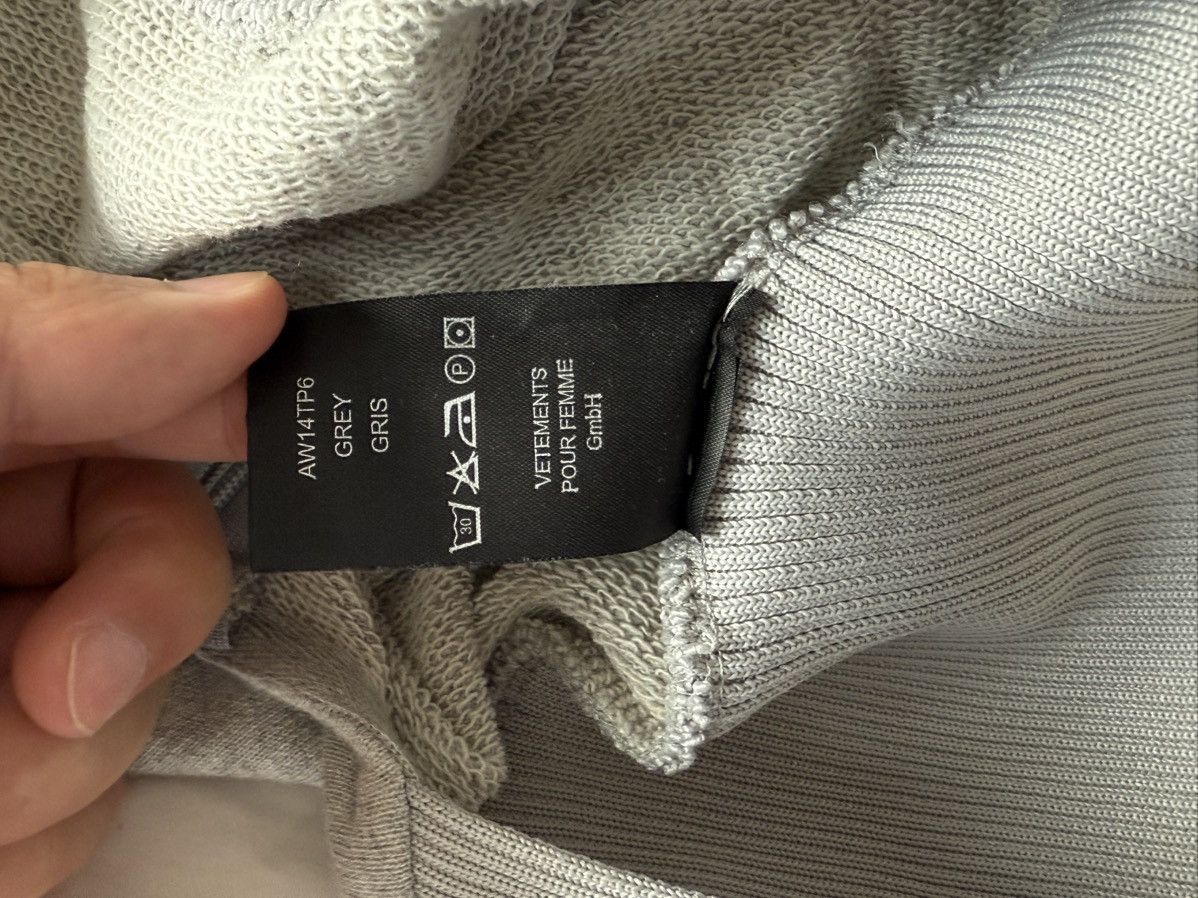 Vetements Vetements 🌫️ 2014 debut hoodie Size US M / EU 48-50 / 2 - 8 Thumbnail