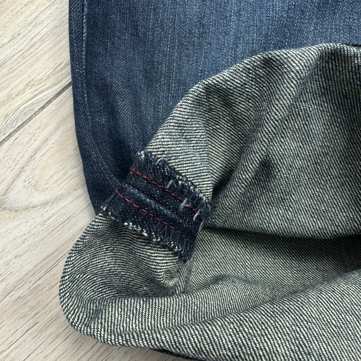 Levi's Rare Levi’s Y2K 3D Cinch Back Avant Garde Denim 3/4 Shorts Size US 30 / EU 46 - 8 Thumbnail