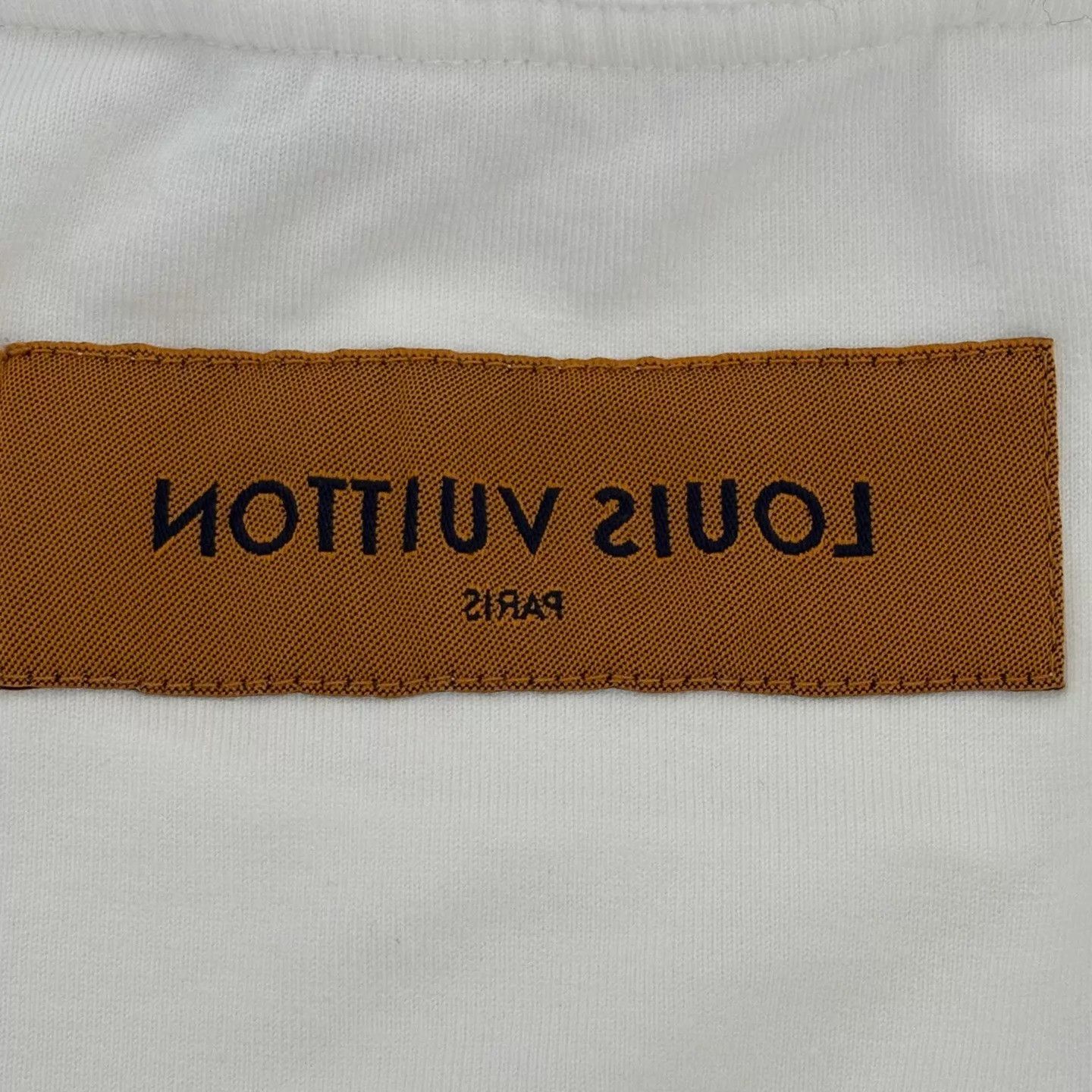 Louis Vuitton LV SS25 Men's Logo Embossed Crewneck Short Sleeve Tee Size US XL / EU 56 / 4 - 8 Thumbnail