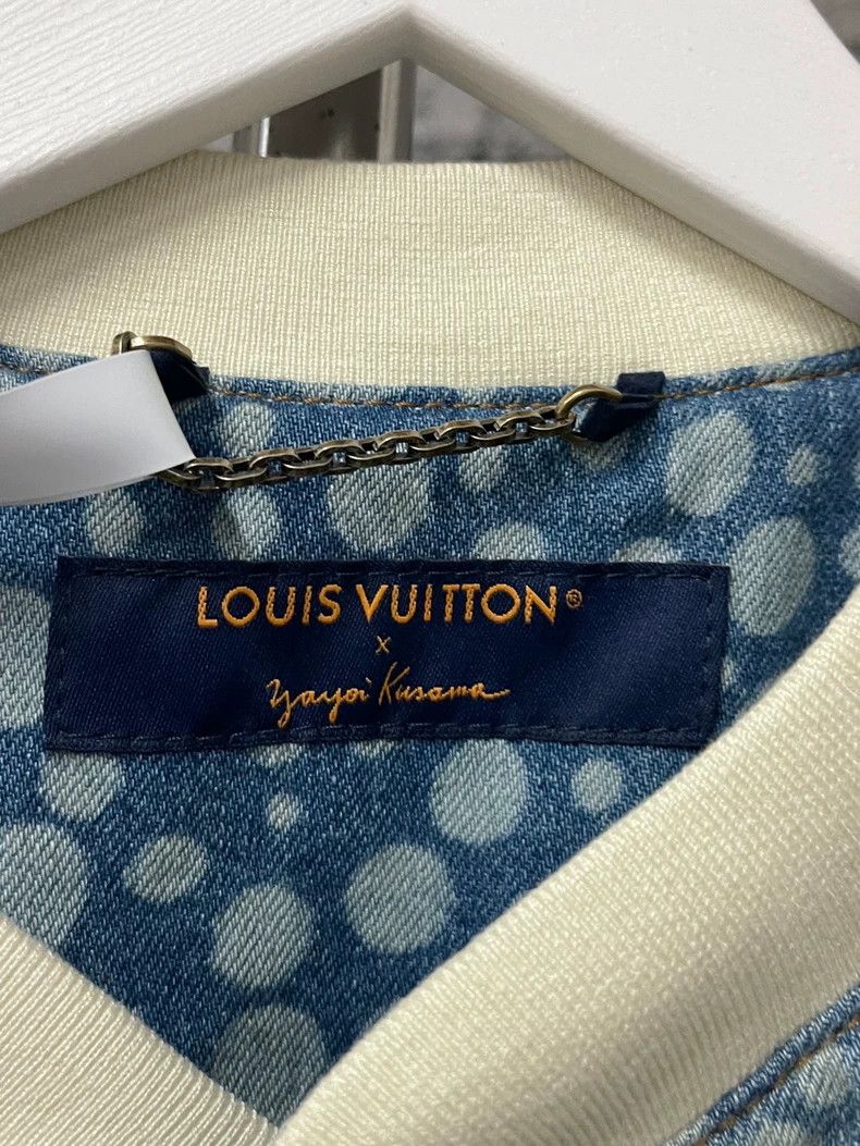 Louis Vuitton Louis Vuitton Yayoi Kusama Polka Dot Denim Baseball Shirt Size US XL / EU 56 / 4 - 6 Thumbnail
