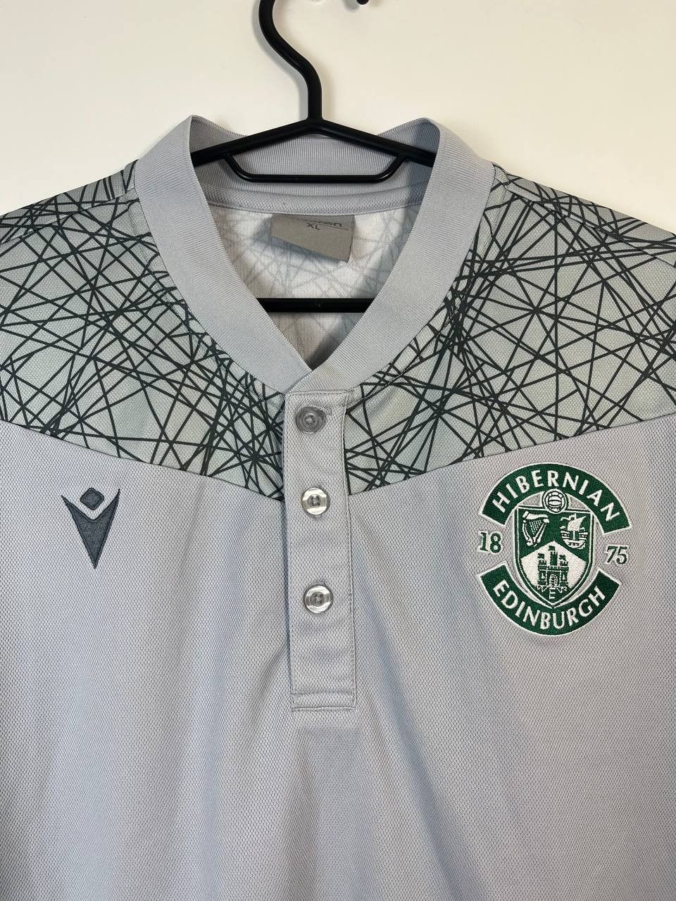 Macron HIBERNIAN FC TRAINING POLO FOOTBALL JERSEY MACRON Sz XL Size US XL / EU 56 / 4 - 2 Thumbnail
