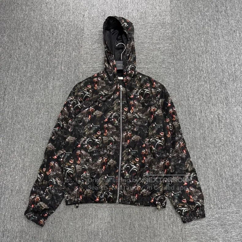 Givenchy Givenchy Size 48 Monkey Group Jacket Size: 48 Size US M / EU 48-50 / 2 - 1 Thumbnail