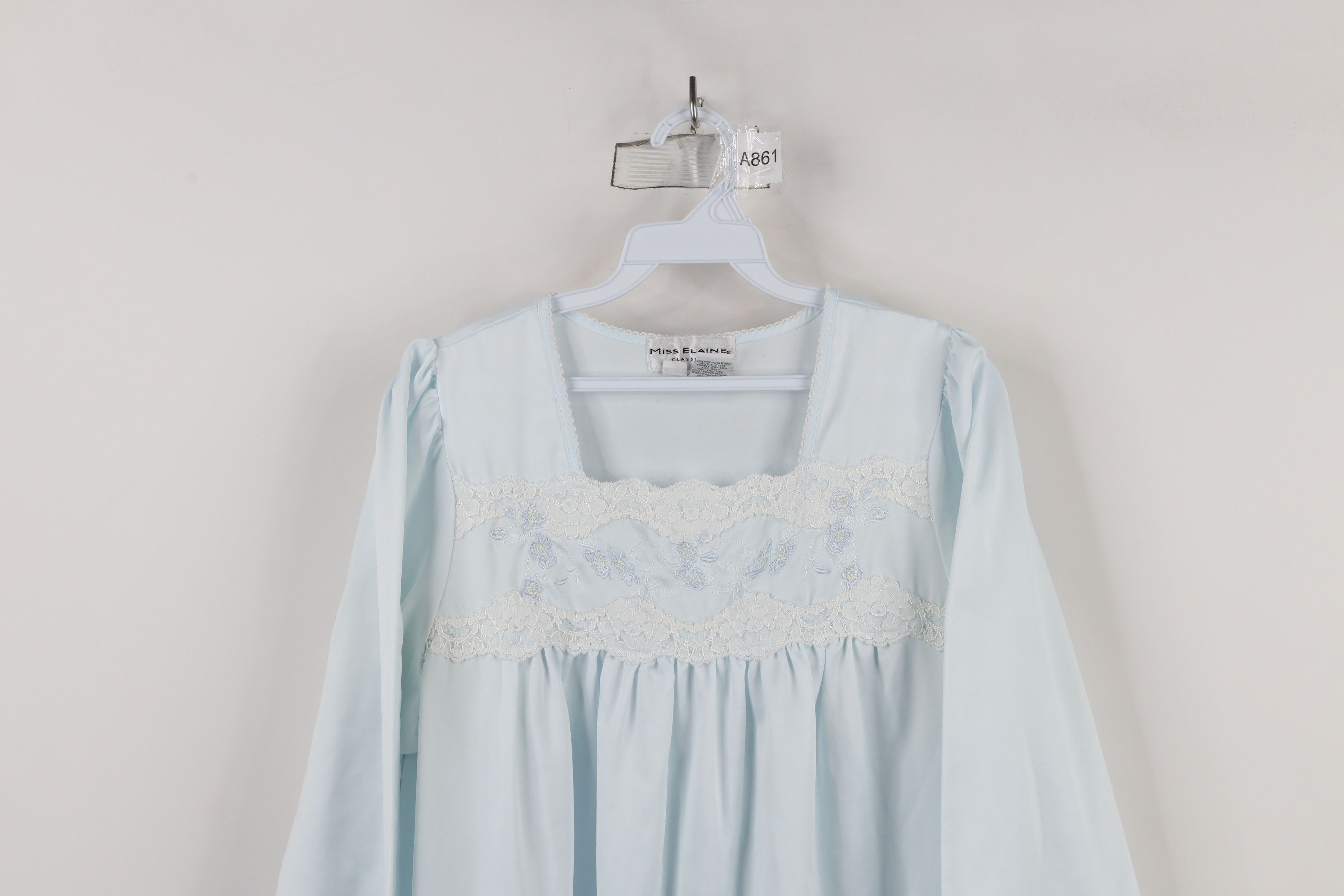 Vintage Vintage 90s Miss Elaine Lace Long Sleeve Night Gown Shirt Size M / US 6-8 / IT 42-44 - 2 Thumbnail