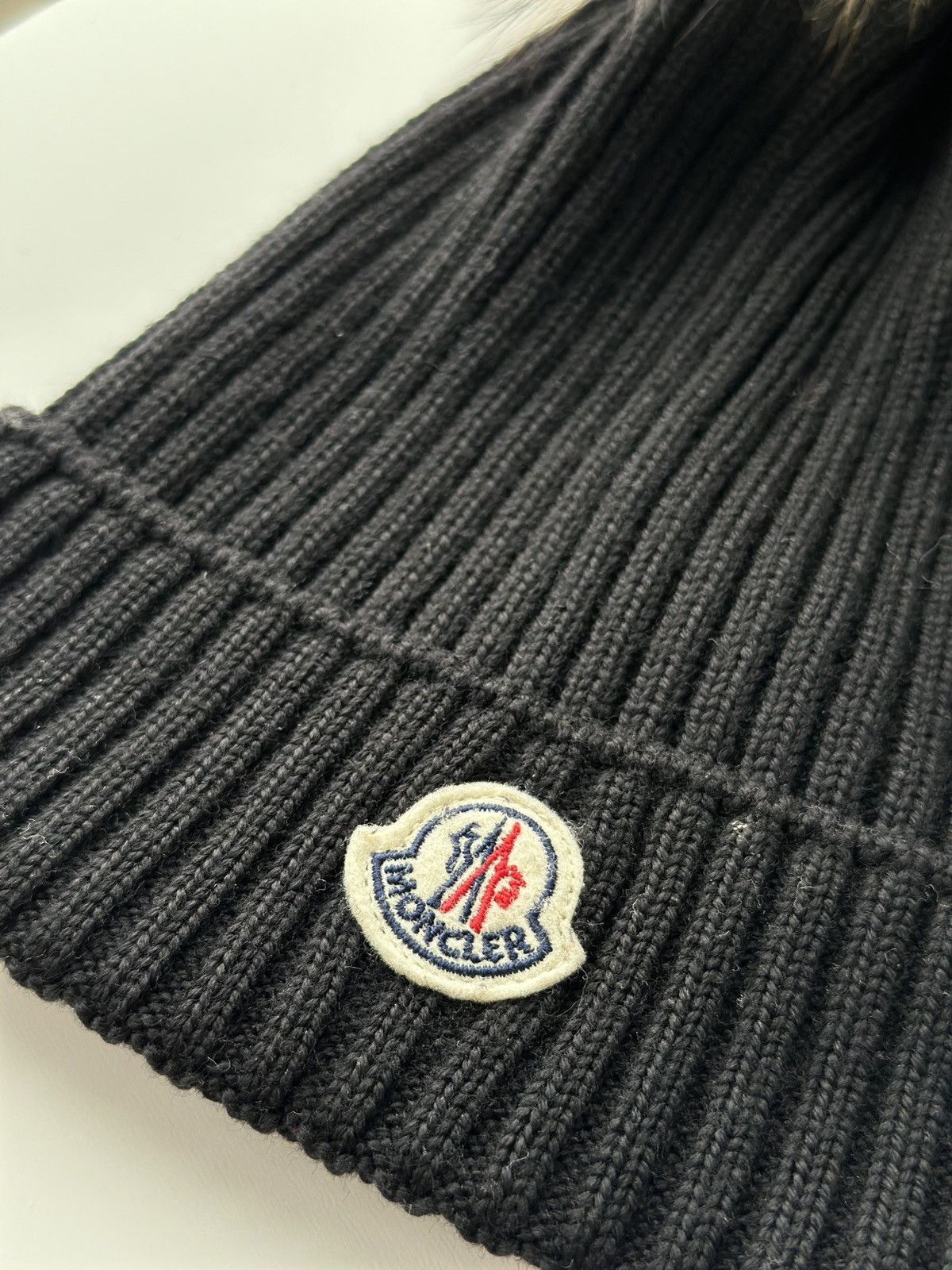 Moncler Moncler Women's Wool Hat Real Fur Size ONE SIZE - 3 Thumbnail