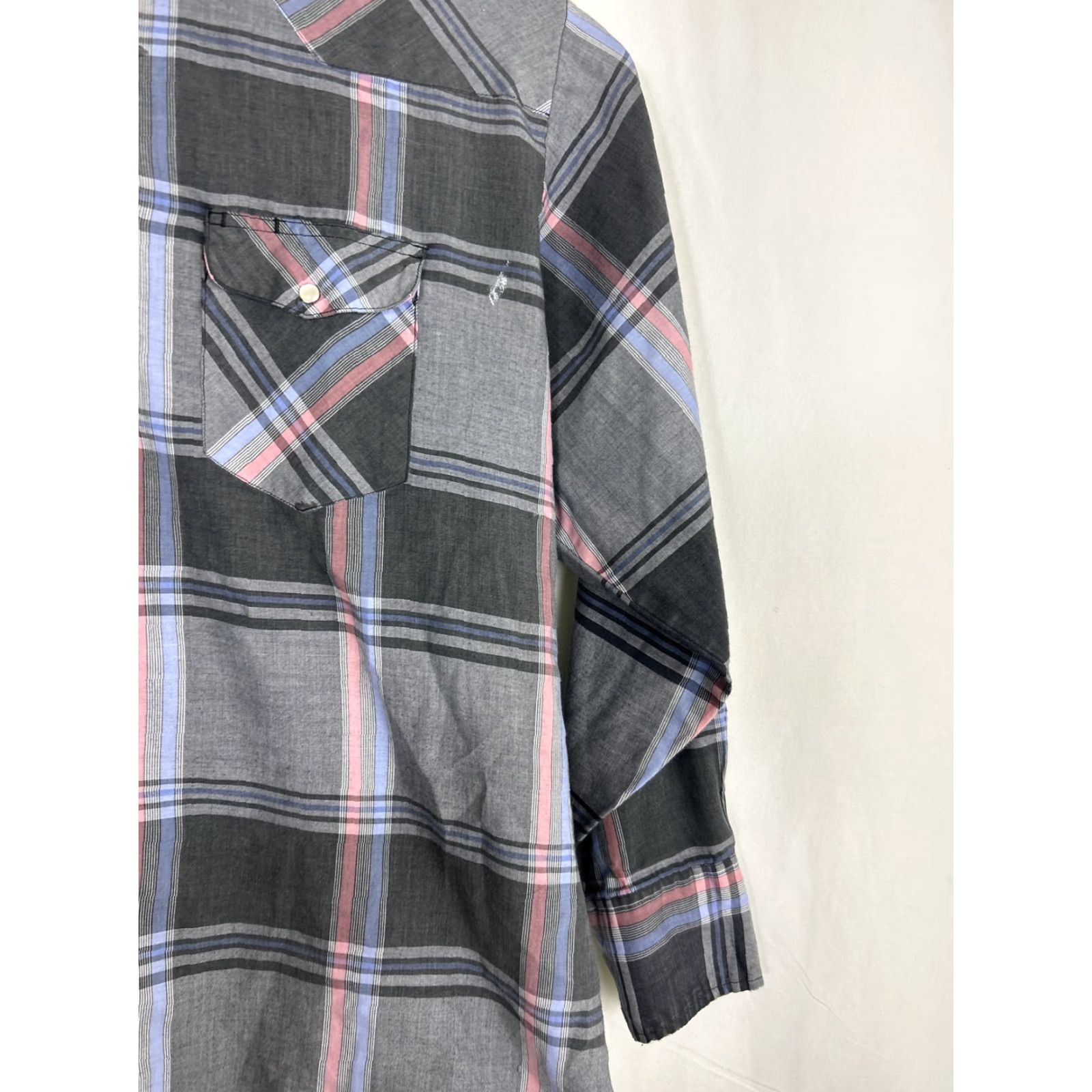 Vintage VINTAGE American Hero Pearl Snap Shirt Gray Plaid Western Size XL Men Size US XL / EU 56 / 4 - 4 Thumbnail