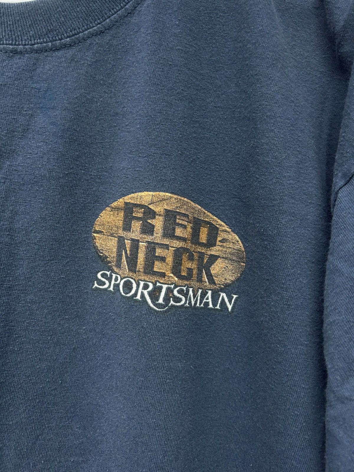 Vintage ‘05 Buck Wear Redneck Sportsman Fishfinder Funny Graphic Tee Size US XL / EU 56 / 4 - 4 Thumbnail
