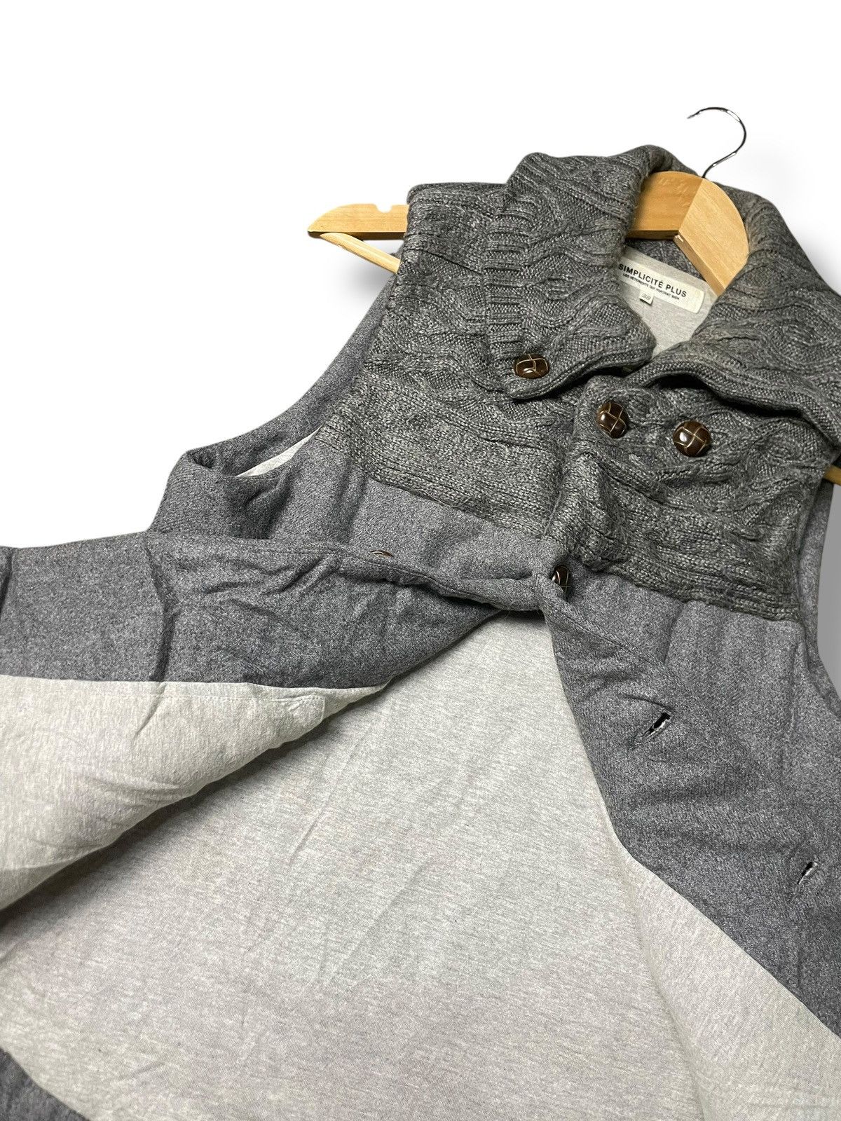 Japanese Brand × Vintage Simplicite Plus Knitwear Woolen Vest (71) Size US XXS / EU 40 - 6 Thumbnail