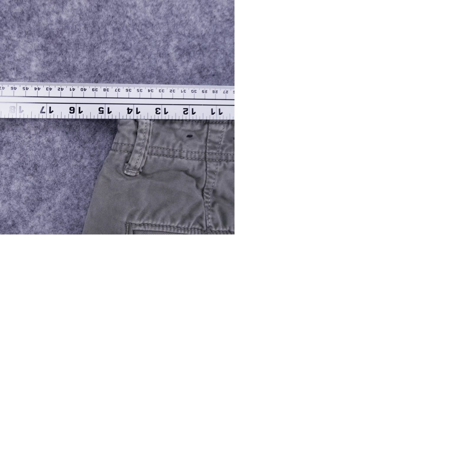 American Eagle Outfitters VINTAGE: No (but exclude N/A). Size US 28 / EU 44 - 9 Thumbnail