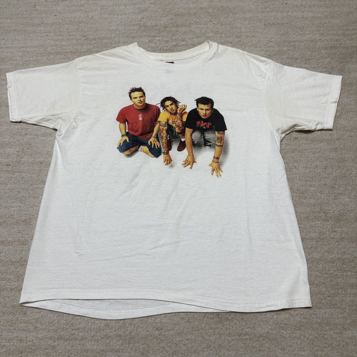 Fruit Of The Loom Vintage Y2K Blink 182 Mark Tom and Travis Show Tour T-shirt Size US XL / EU 56 / 4 - 1 Thumbnail