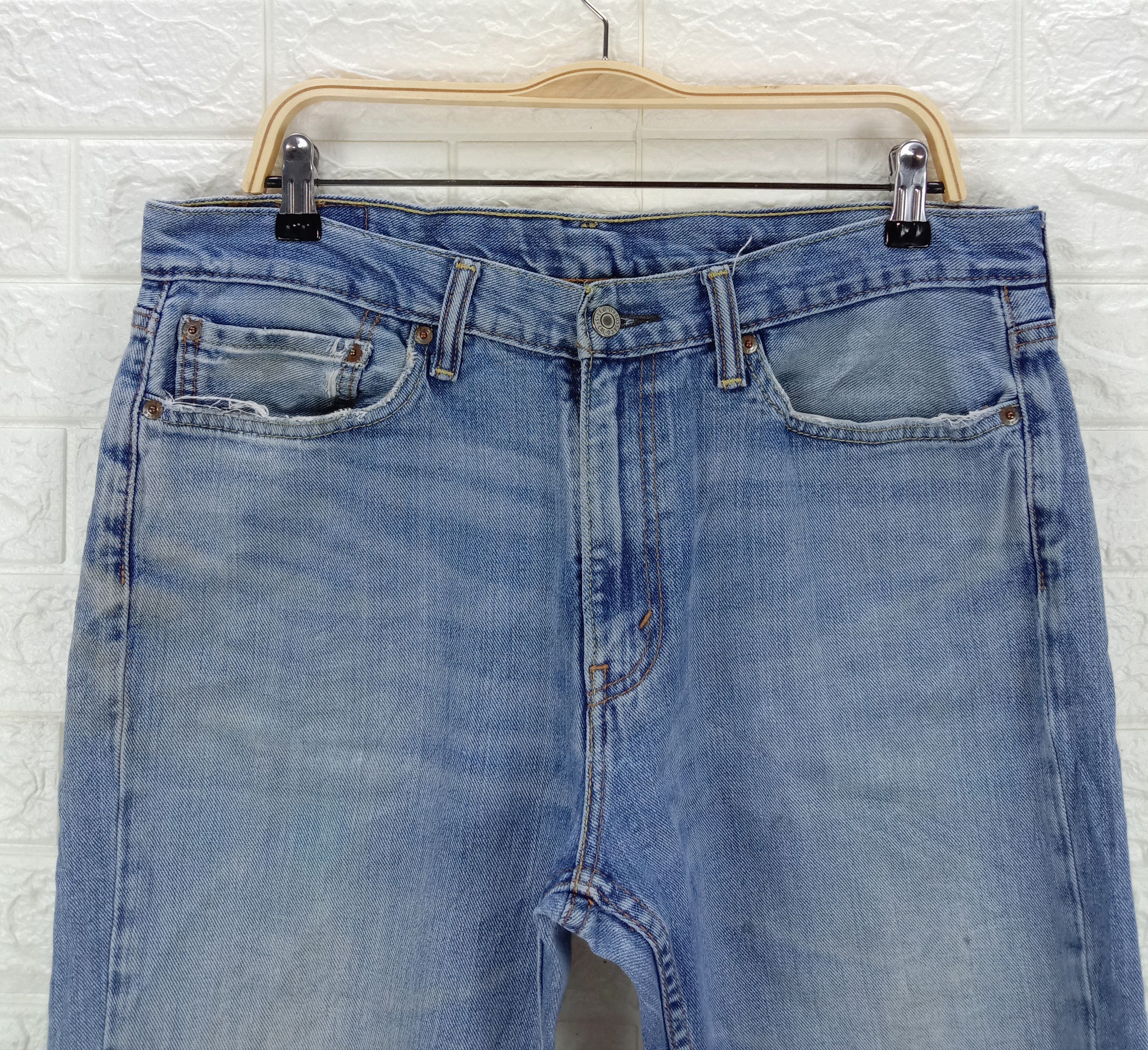 Levi's Vintage Levi's 514 Jeans Blue Wash Slim Straight Denim Size US 36 / EU 52 - 2 Thumbnail