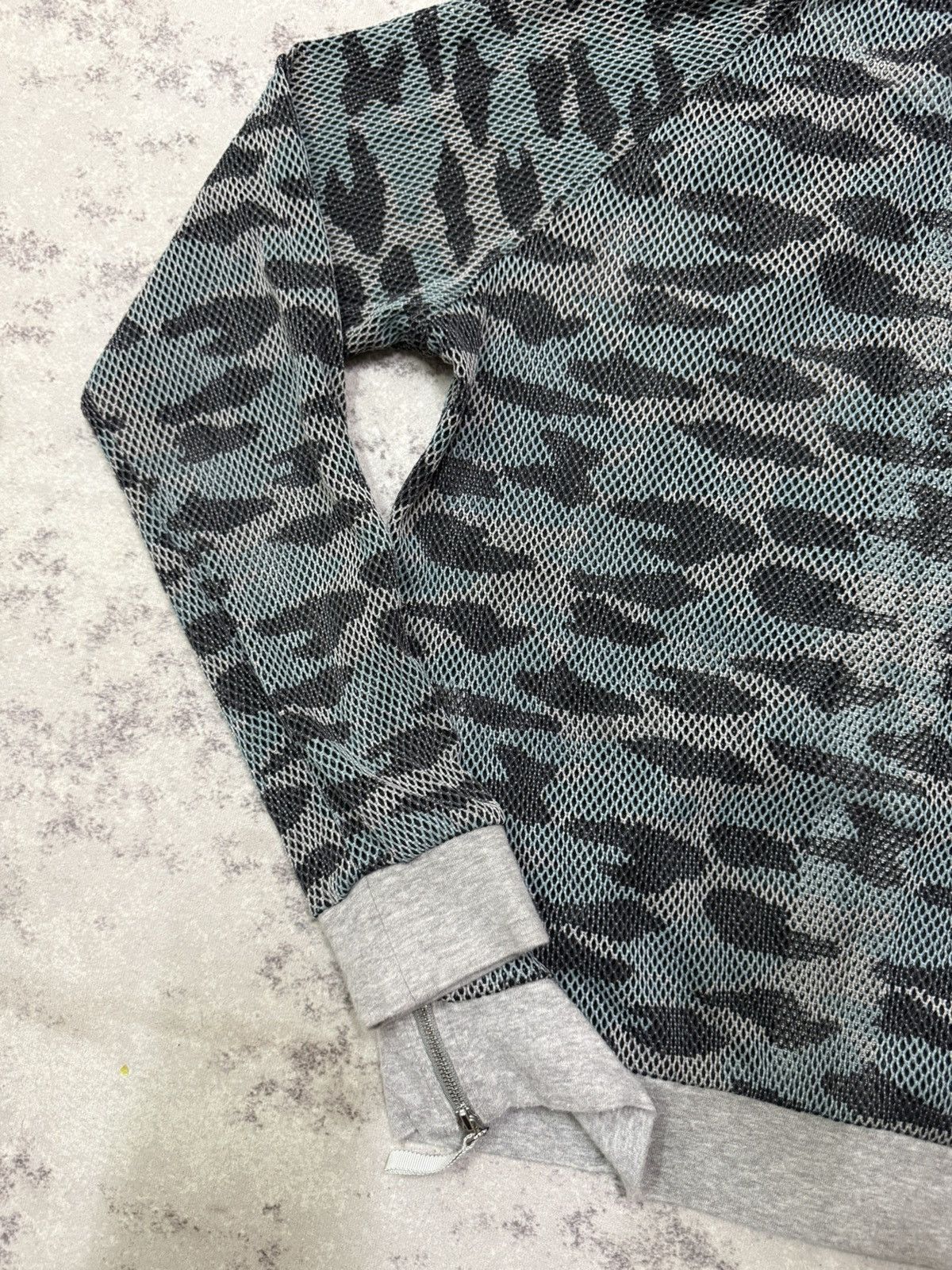 Balmain Balmain Paris Ishikawa Design Camo Hoodie Zip Up Sweater Size S / US 4 / IT 40 - 15 Thumbnail