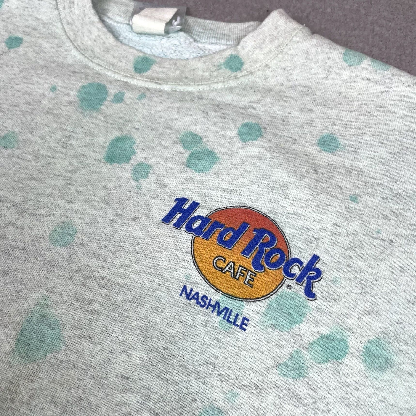 Hard Rock Cafe VINTAGE Hard Rock Cafe Sweatshirt Mens Adult Large Green Tie Dye 90s Logo Crew Neck Pullover Long Sleeve Cotton Polyester Heavyweight Size US L / EU 52-54 / 3 - 3 Thumbnail