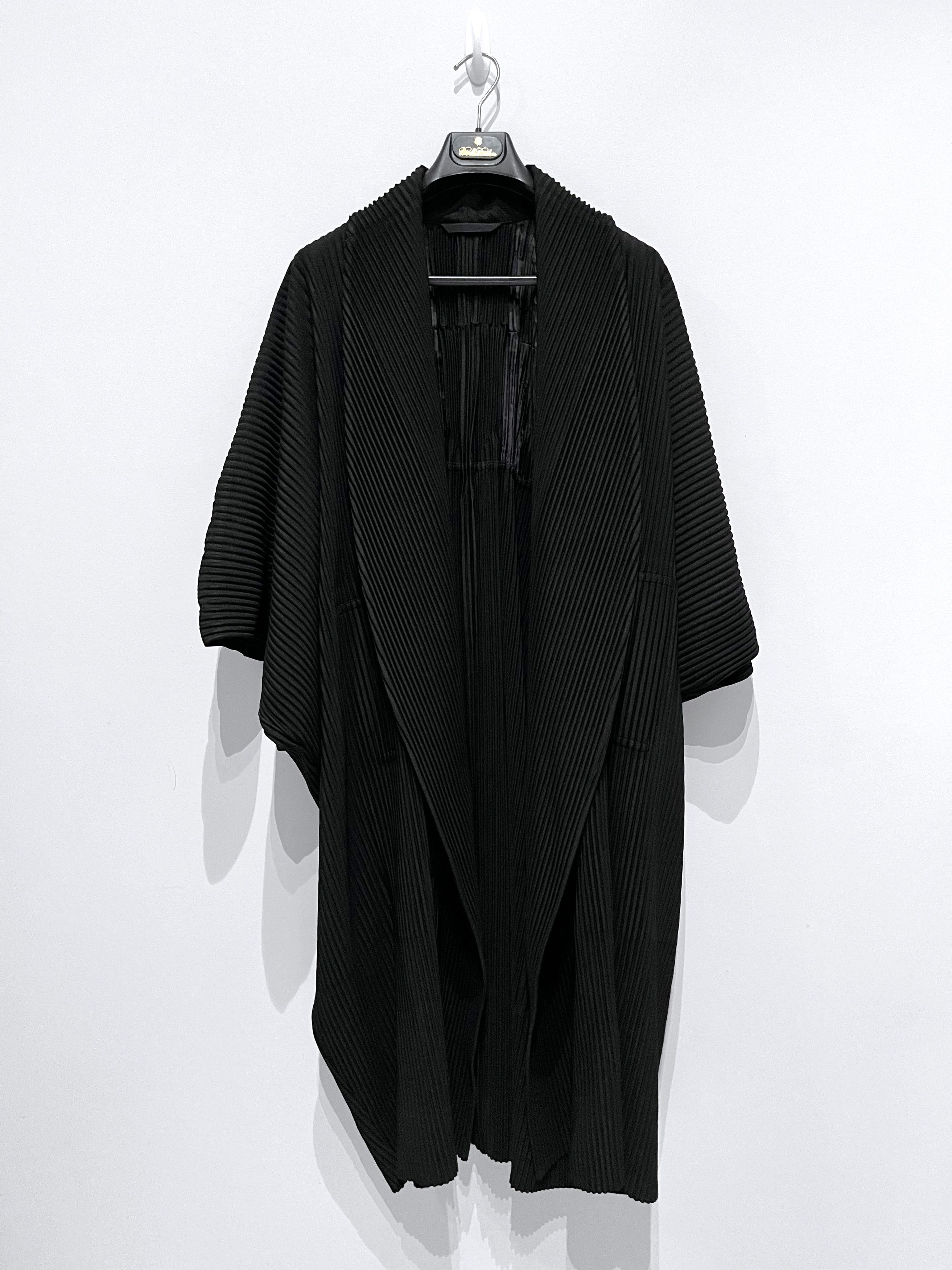 Homme Plisse Issey Miyake Pleated 3/4 Sleeve Kimono Jacket | Grailed