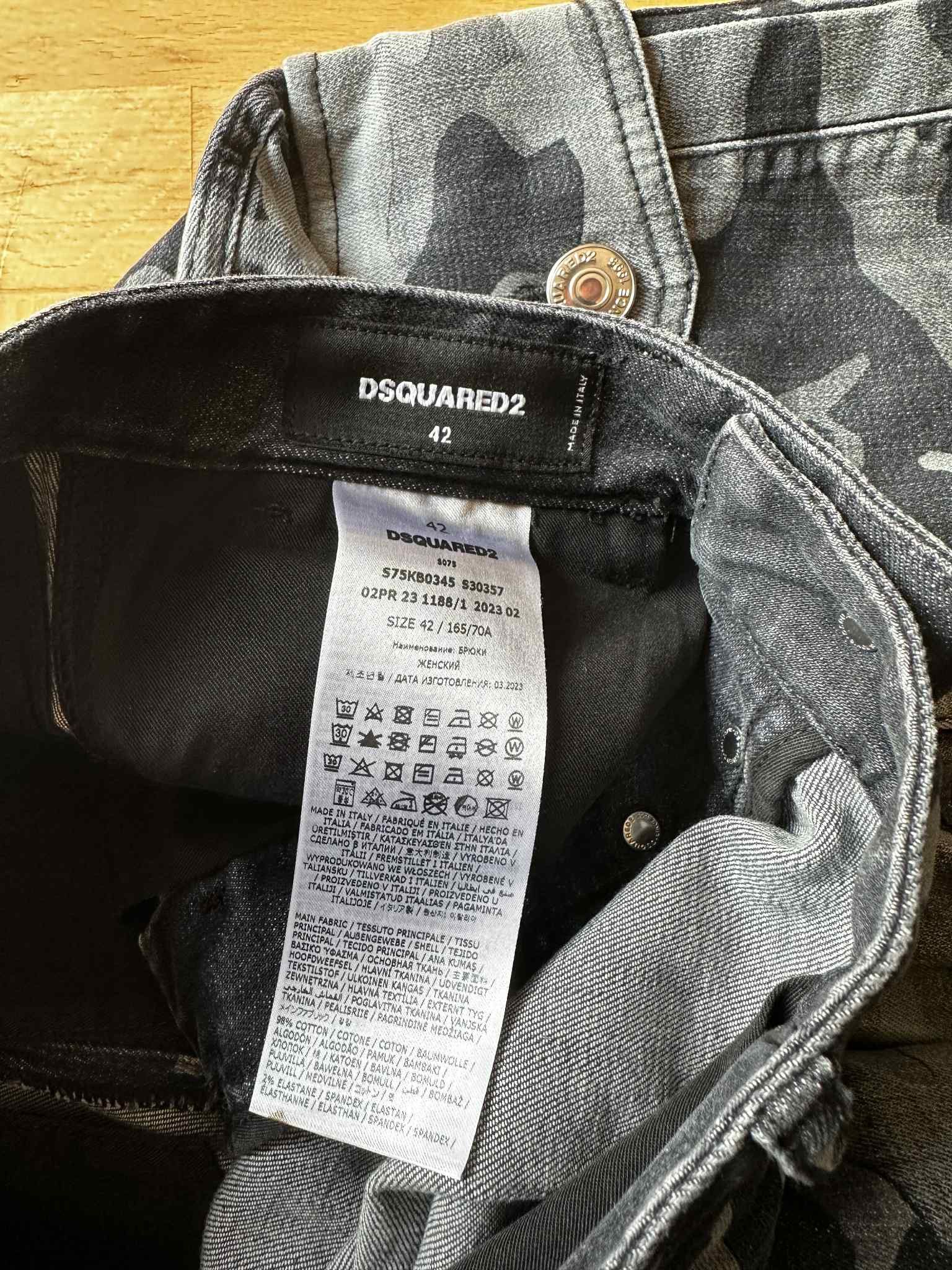 Dsquared2 dsquared2 cargo pants ultra baggy rare Size 28" / US 6 / IT 42 - 7 Thumbnail