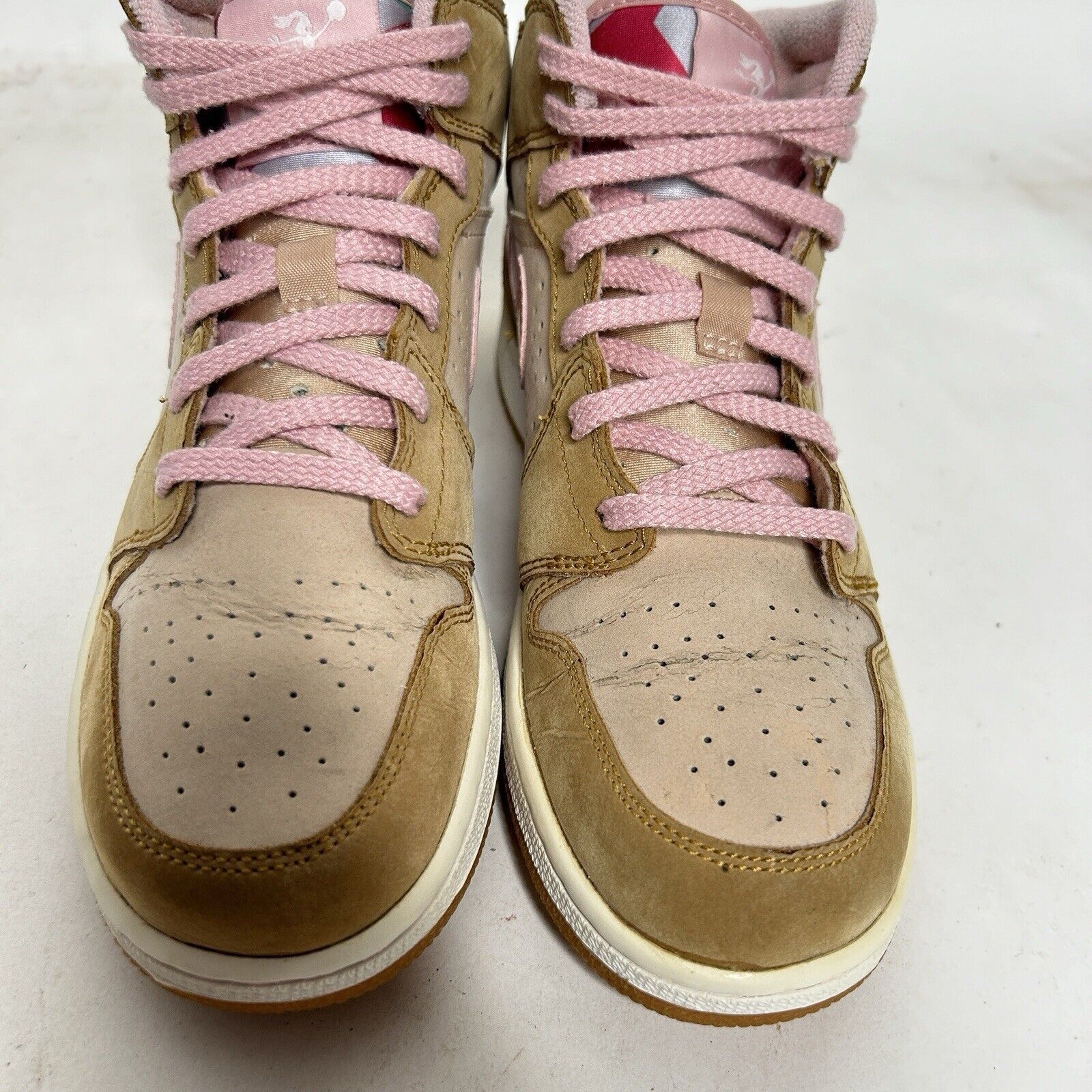 Jordan Brand Nike Shoes Air Jordan 1 Hare GS “Wheat/Lola Bunny” 2024 Size US 7.5 / IT 37.5 - 9 Thumbnail