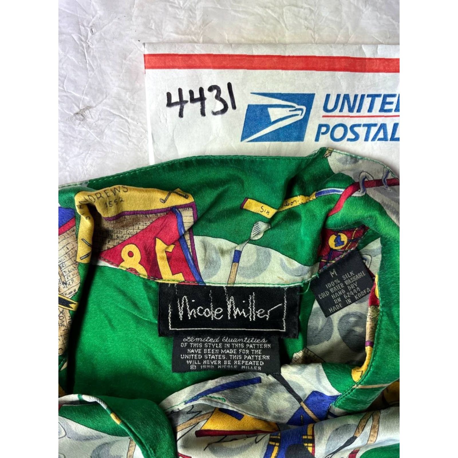 VINTAGE Nicole Miller Button-Up Shirt M 90s Multicolor Silk Jersey Short Sleeve Geometric Logo Pocket USA Collar Spread Men Regular Limited Edition