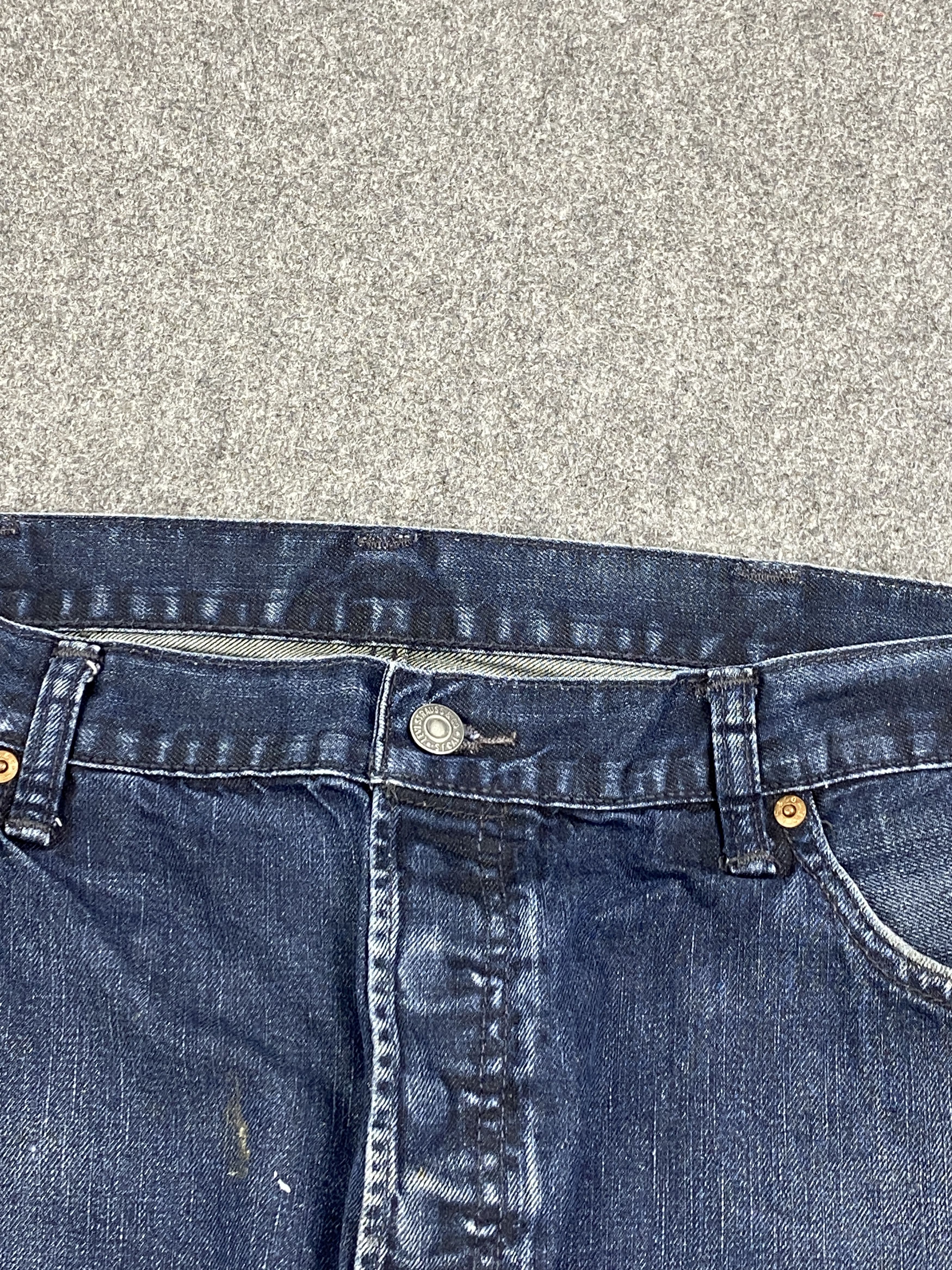 Levi's Vintage Levi's 501 Faded Blue Jeans DP2795 Size US 39 - 18 Thumbnail