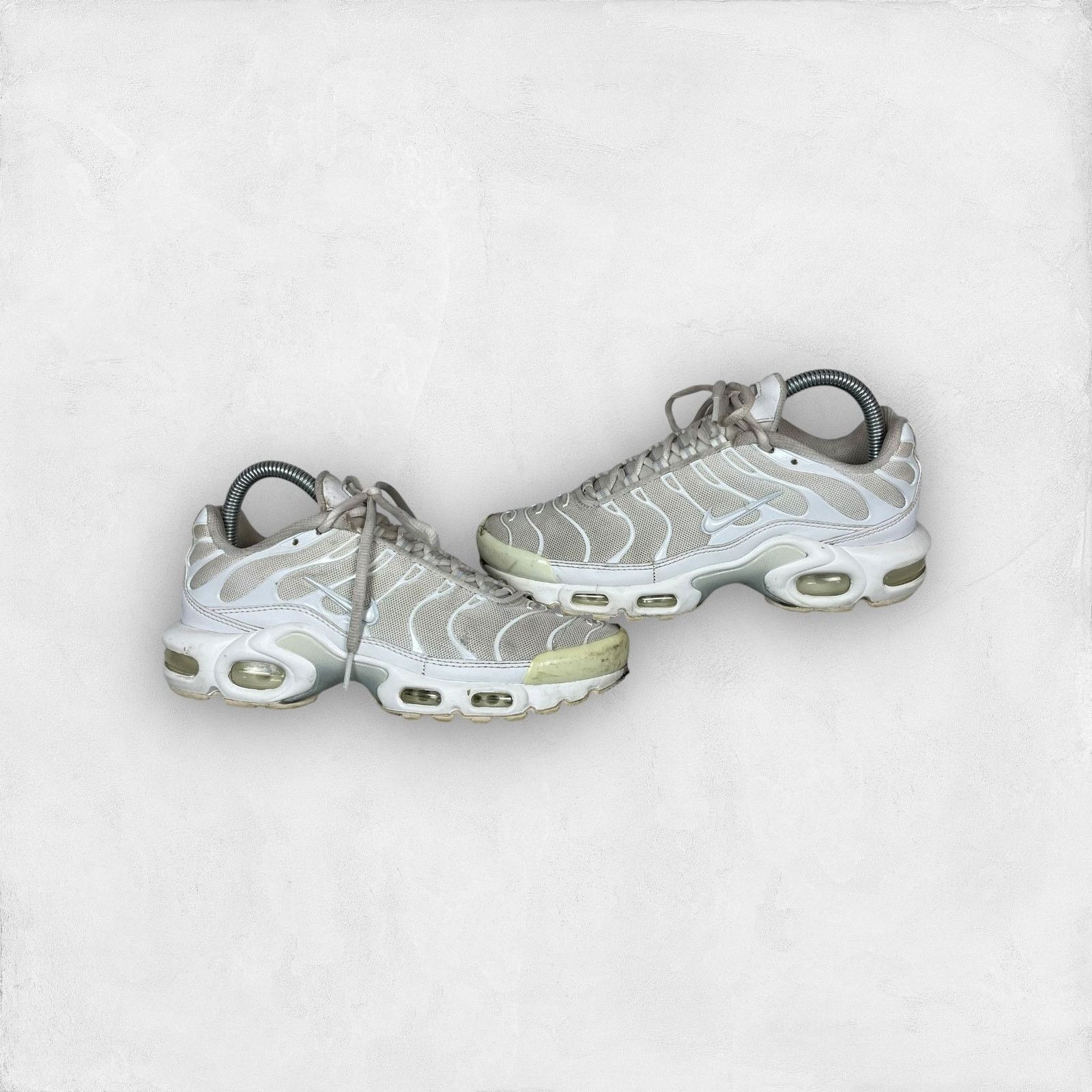 Nike Nike Air Max Plus DM2362-100 Women's White Platinum Shoes 7 Size US 7 / IT 37 - 1 Thumbnail