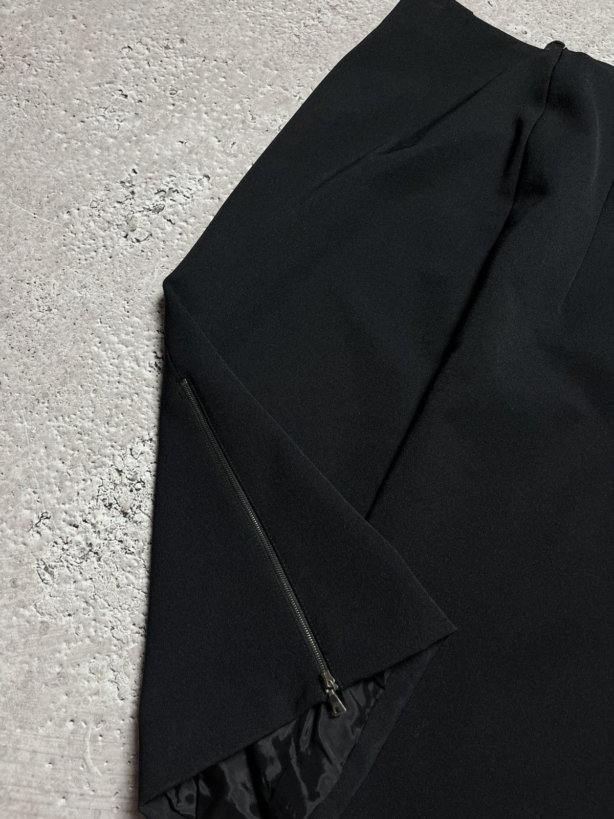 Prada × Vintage Prada Black Wool Blend Pencil Skirt Made in Italy Size 44 Size 30" / US 8 / IT 44 - 6 Thumbnail