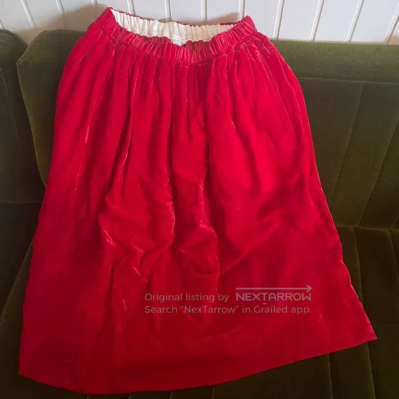 Comme des Garcons Comme des Garcons size S Red Velvet Skirt Size 23" - 1 Thumbnail