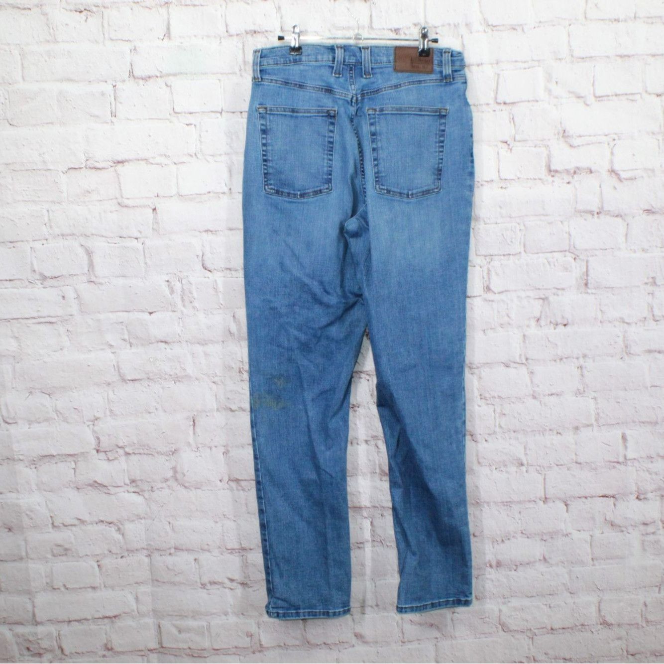 L.L. Bean LL Bean Men's BeanFlex Jeans Classic Fit Straight Leg Size US 32 / EU 48 - 6 Thumbnail