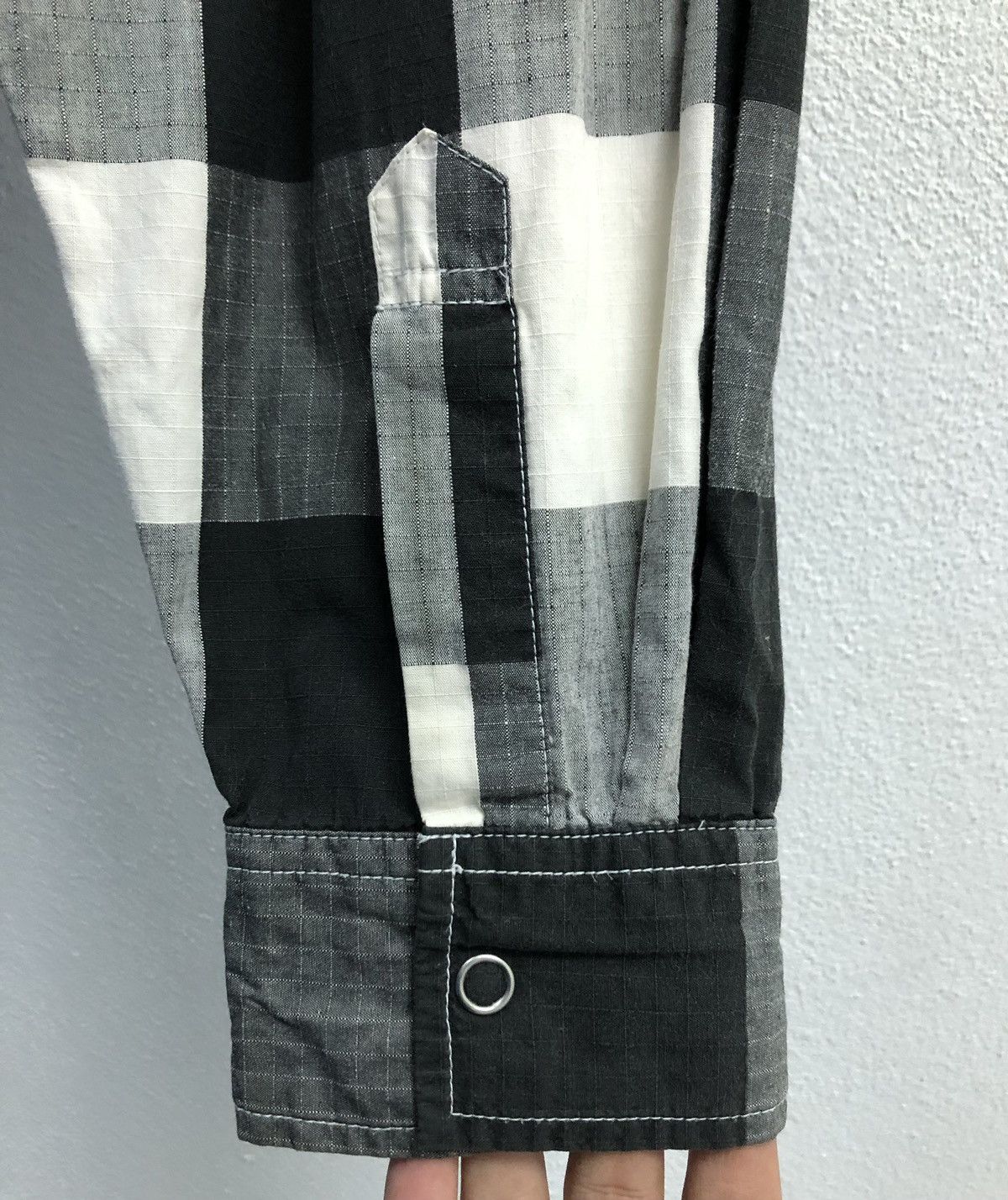 Japanese Brand Vintage Mischievous Emi Nakayama Long Sleeve Shirt Button Up Size US M / EU 48-50 / 2 - 11 Thumbnail